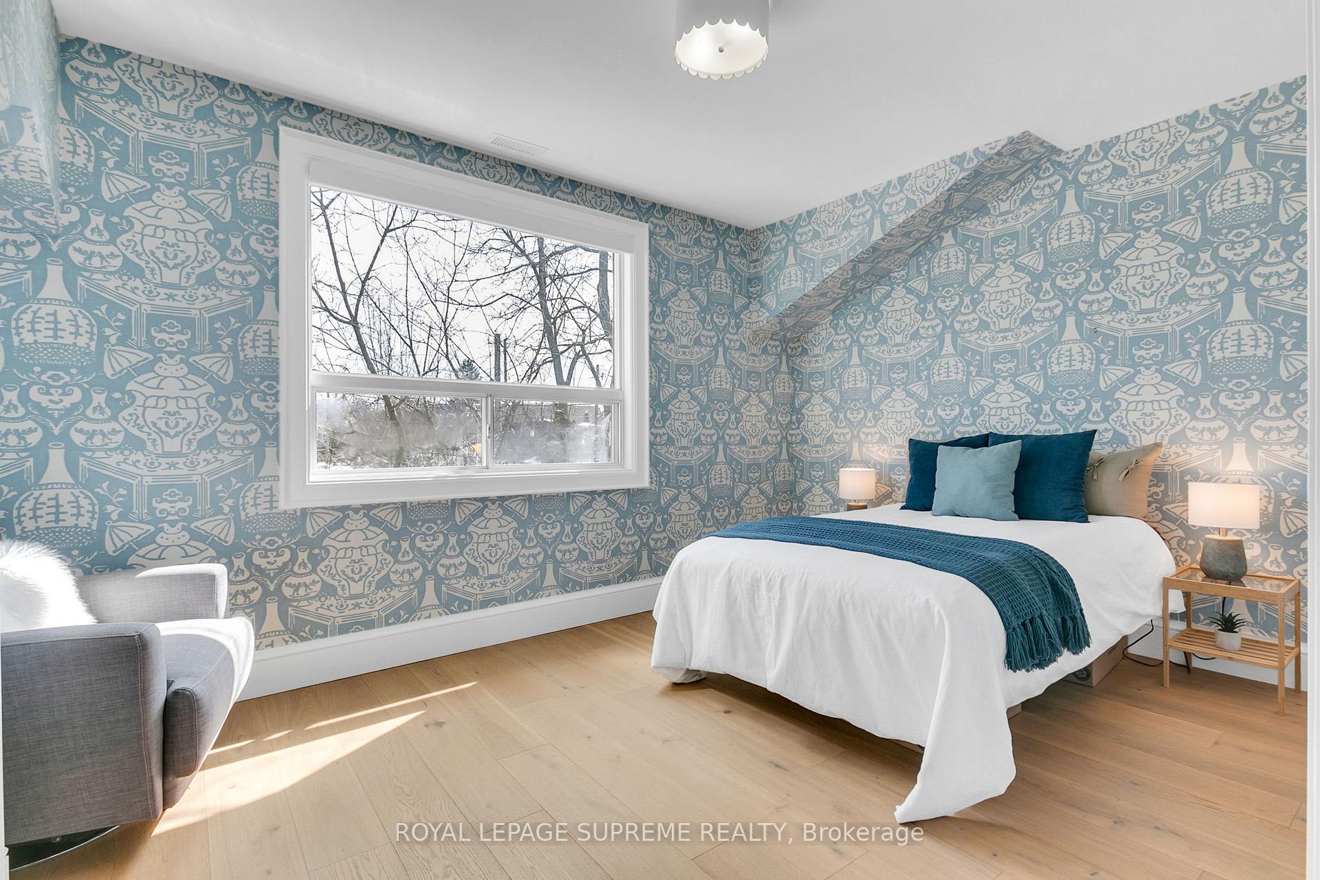 Photo 26 of 1 Martin Crescent, Toronto, Mount Pleasant East — HOMEH