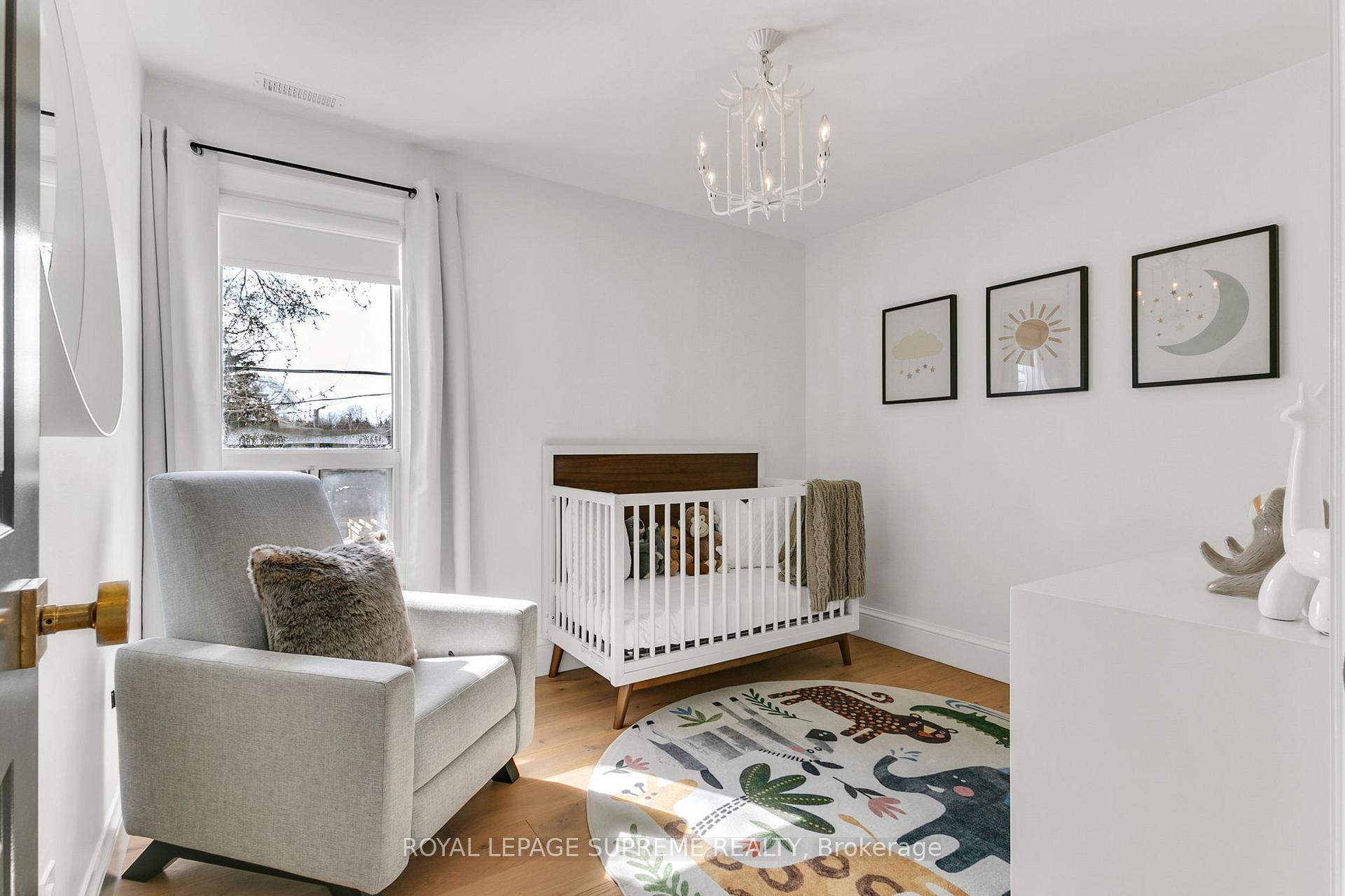 Photo 28 of 1 Martin Crescent, Toronto, Mount Pleasant East — HOMEH