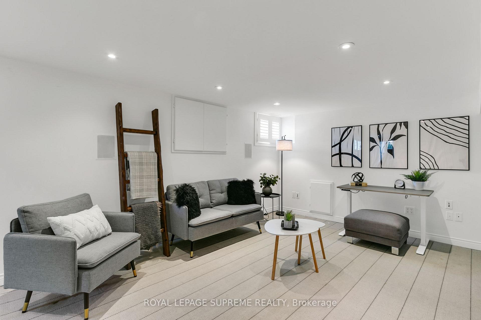 Photo 32 of 1 Martin Crescent, Toronto, Mount Pleasant East — HOMEH