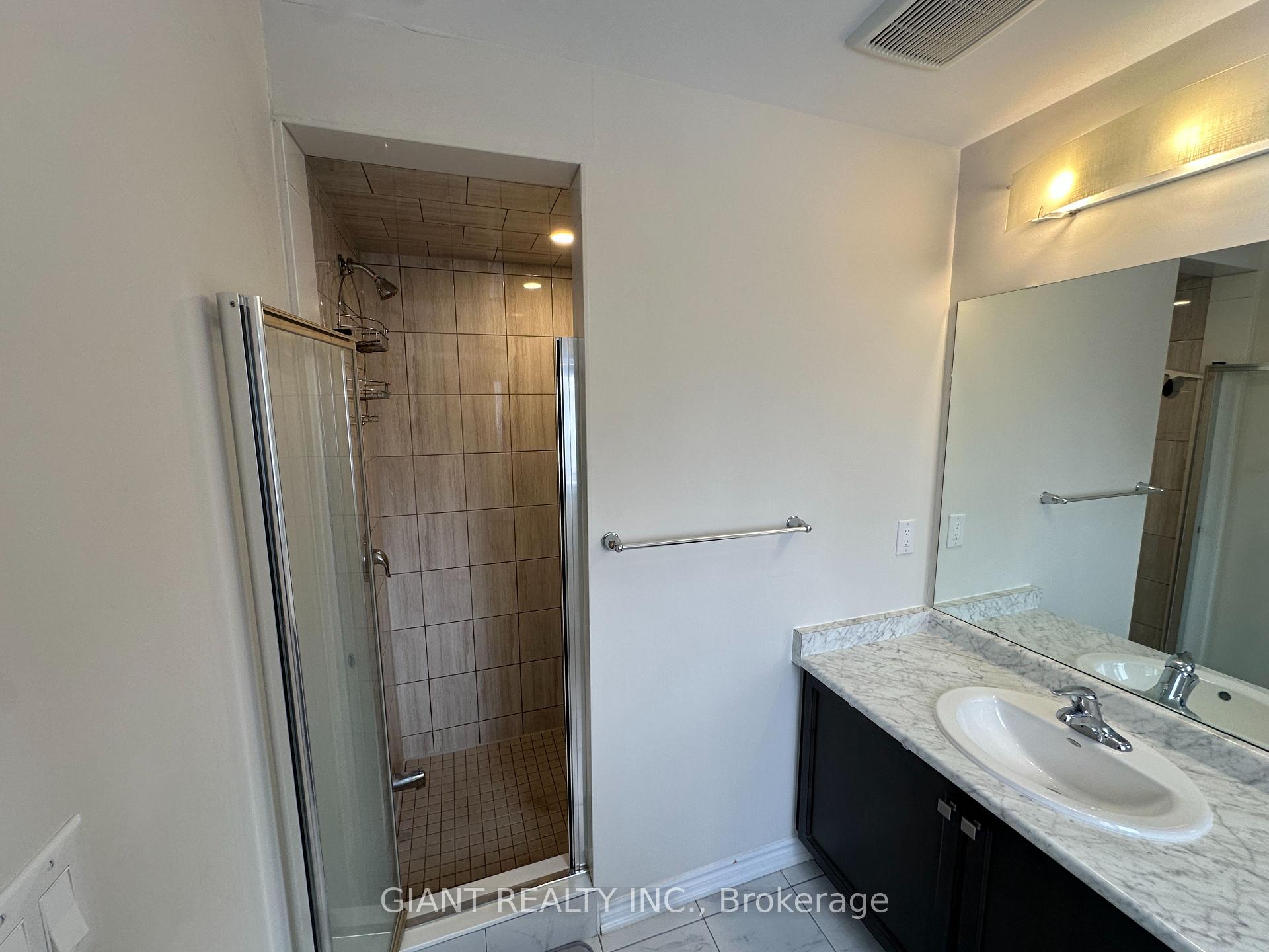 Photo 15 of 90 Esther Crescent, Thorold, Hurricane/Merrittville — HOMEH