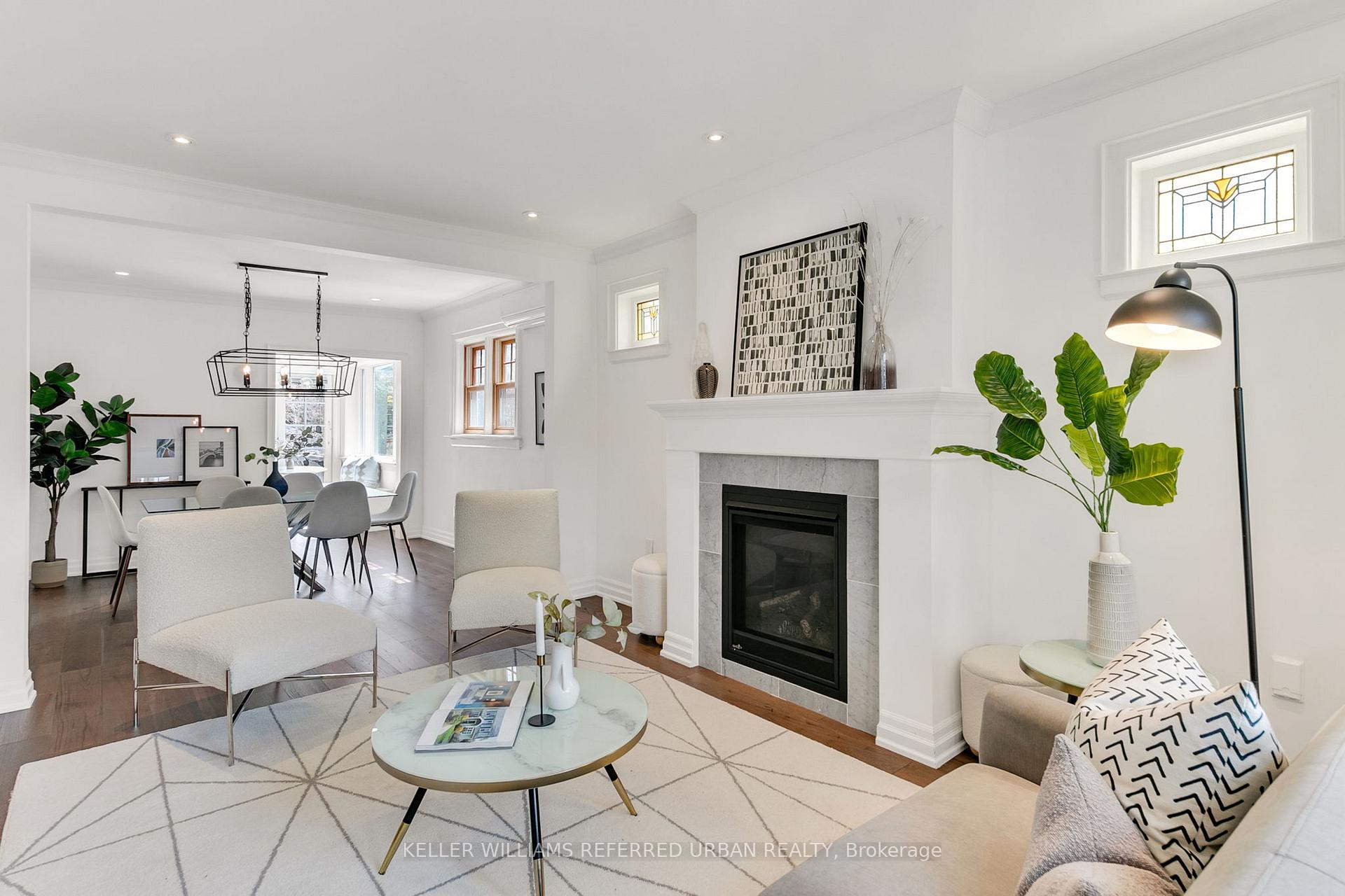 Photo 4 of 21 Donegall Drive, Toronto, Leaside — HOMEH