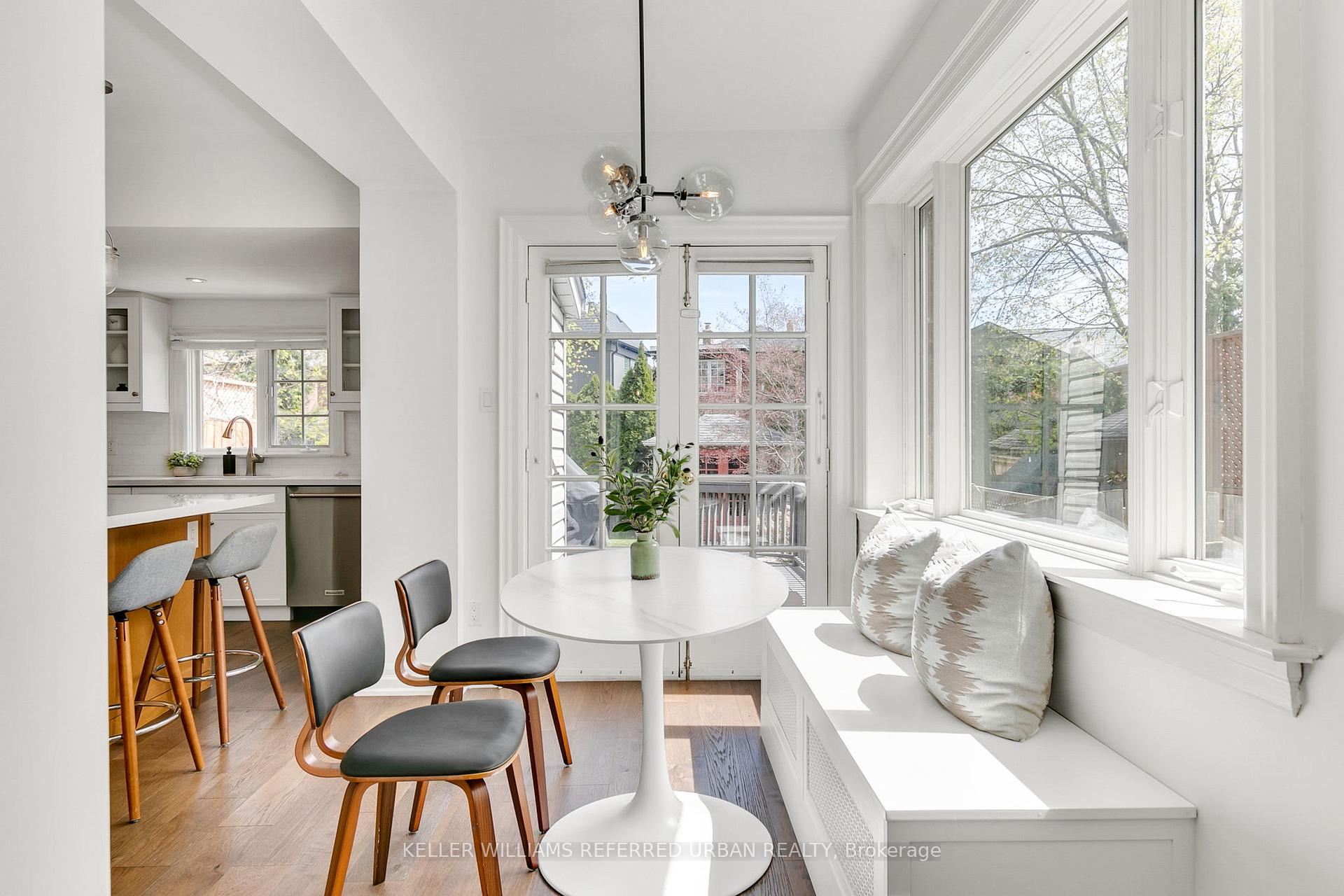 Photo 17 of 21 Donegall Drive, Toronto, Leaside — HOMEH