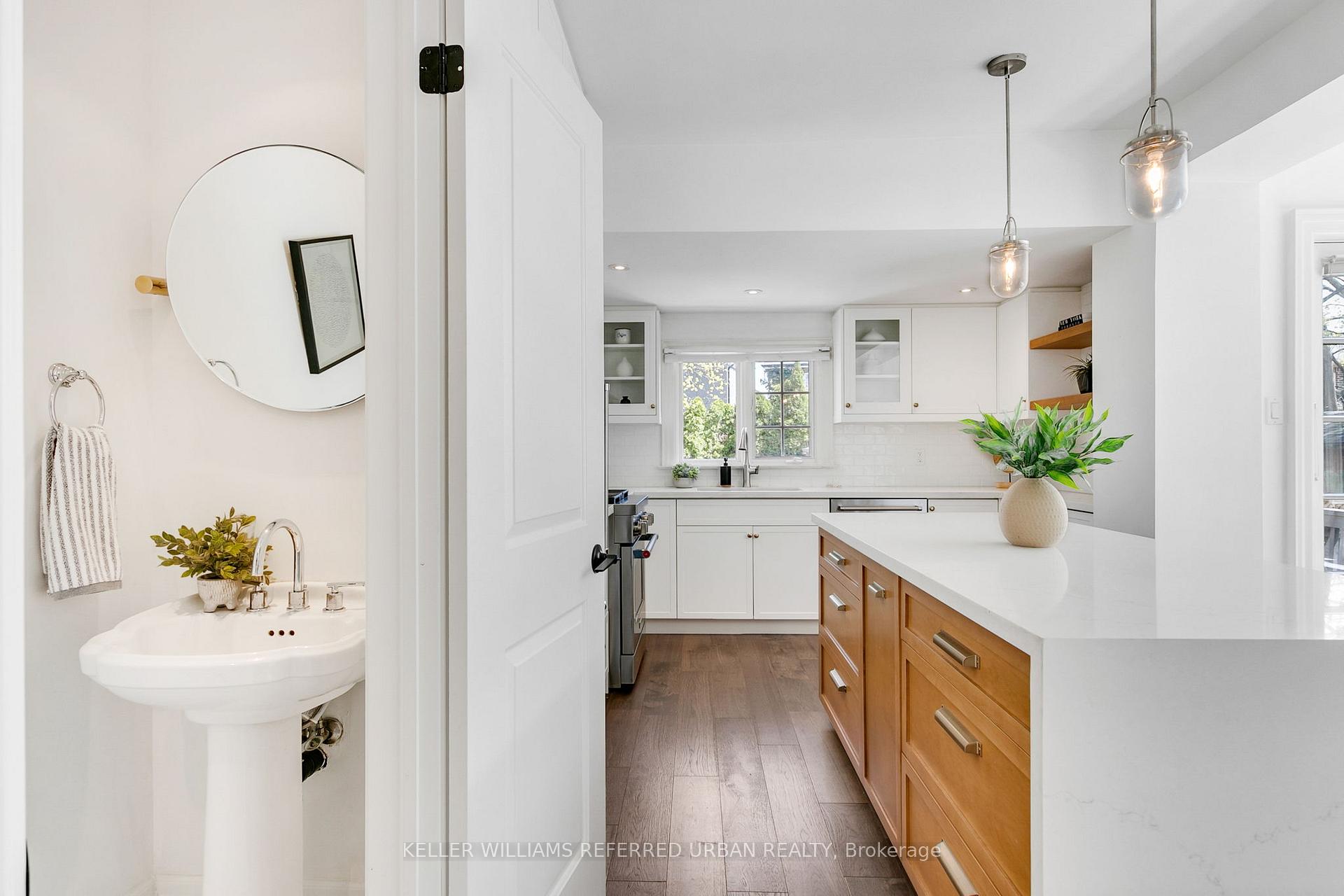 Photo 21 of 21 Donegall Drive, Toronto, Leaside — HOMEH