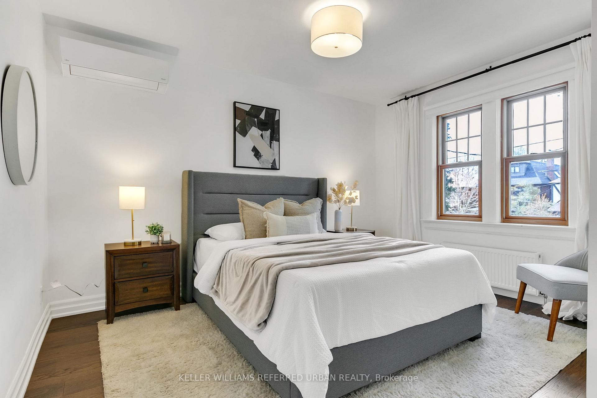 Photo 22 of 21 Donegall Drive, Toronto, Leaside — HOMEH