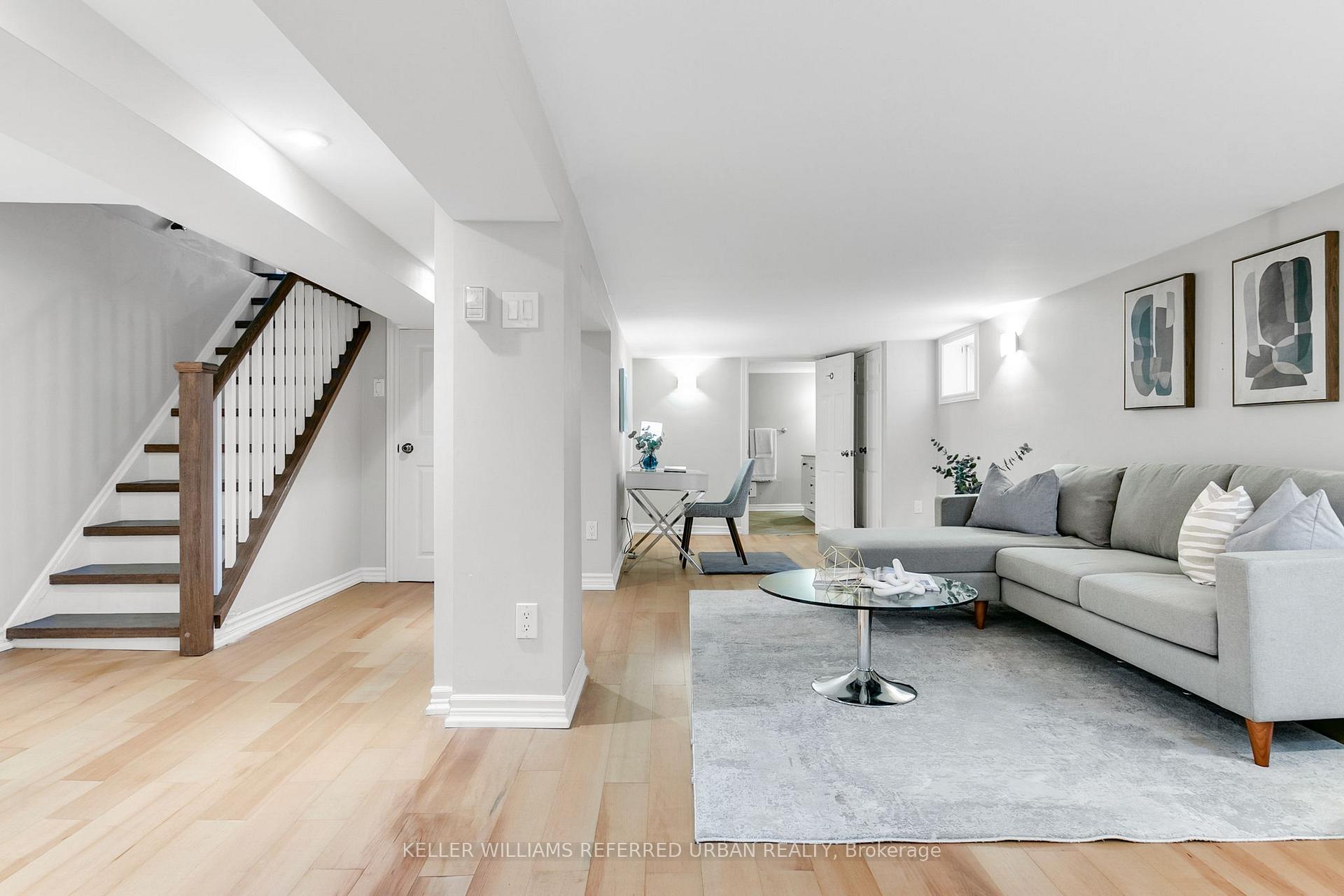 Photo 30 of 21 Donegall Drive, Toronto, Leaside — HOMEH