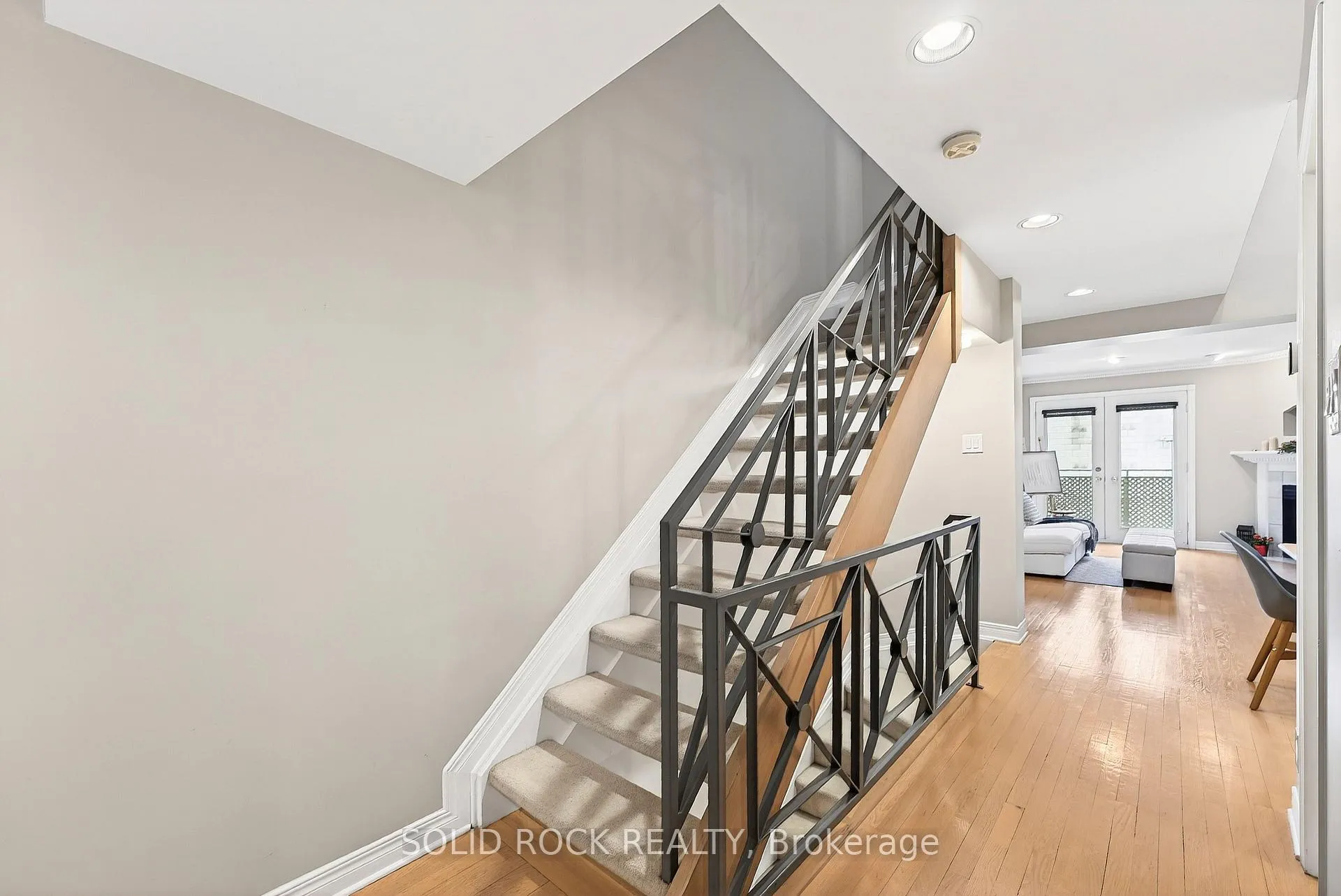 Photo 23 of 395 Mackay Street, Ottawa, Lindenlea — HOMEH