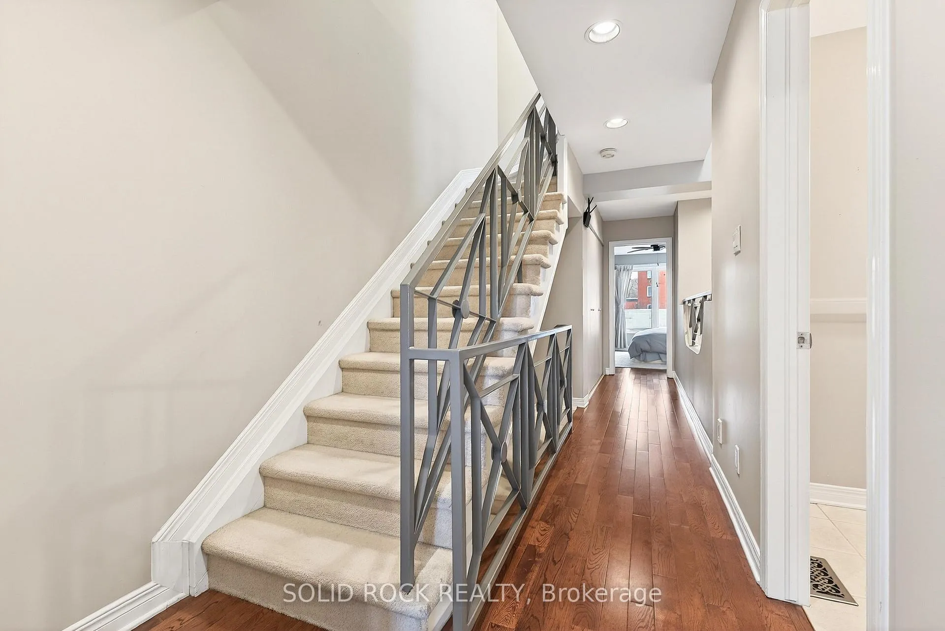 Photo 32 of 395 Mackay Street, Ottawa, Lindenlea — HOMEH