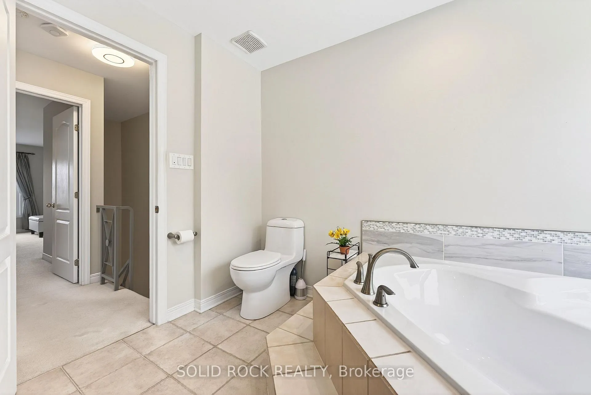 Photo 34 of 395 Mackay Street, Ottawa, Lindenlea — HOMEH