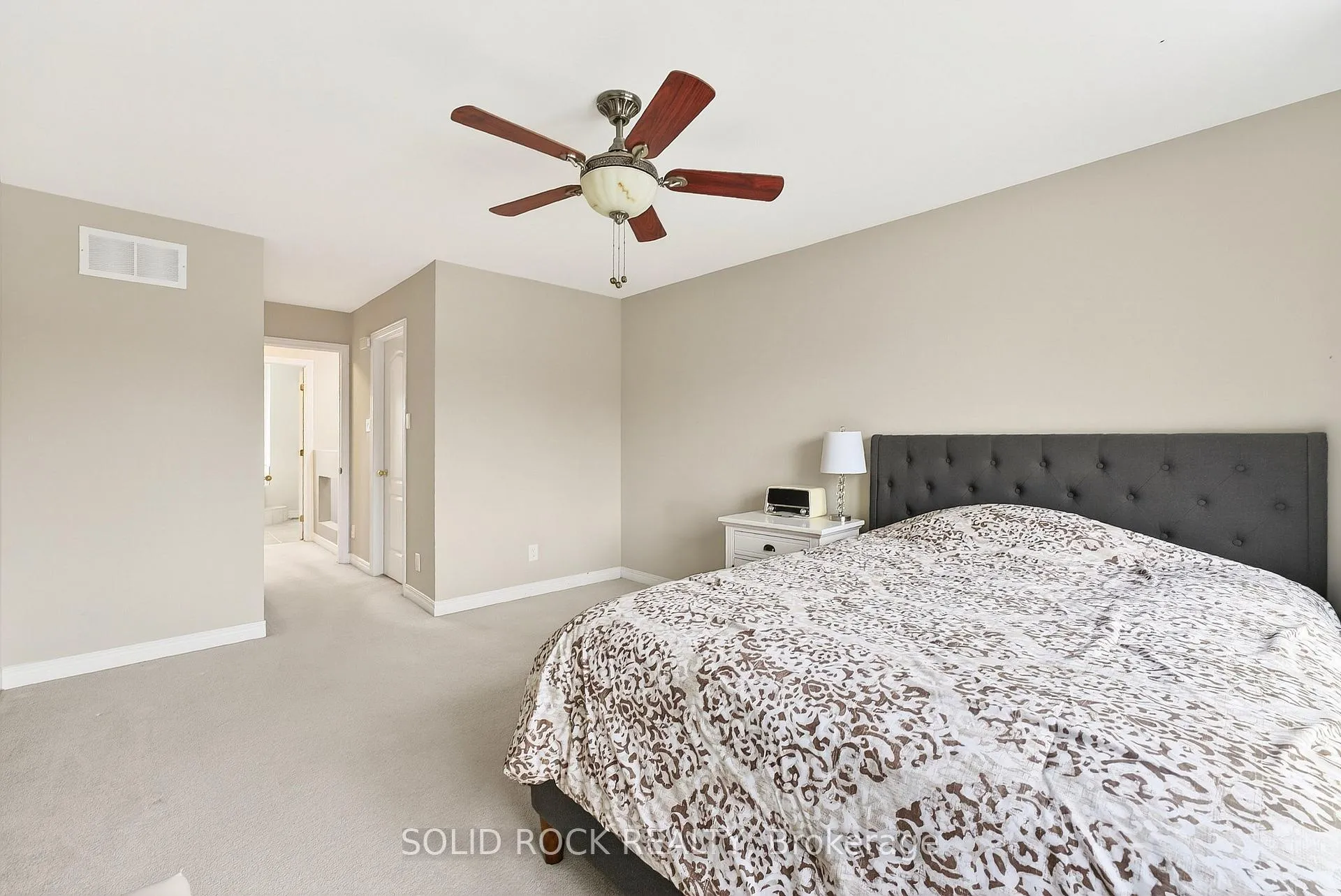 Photo 38 of 395 Mackay Street, Ottawa, Lindenlea — HOMEH
