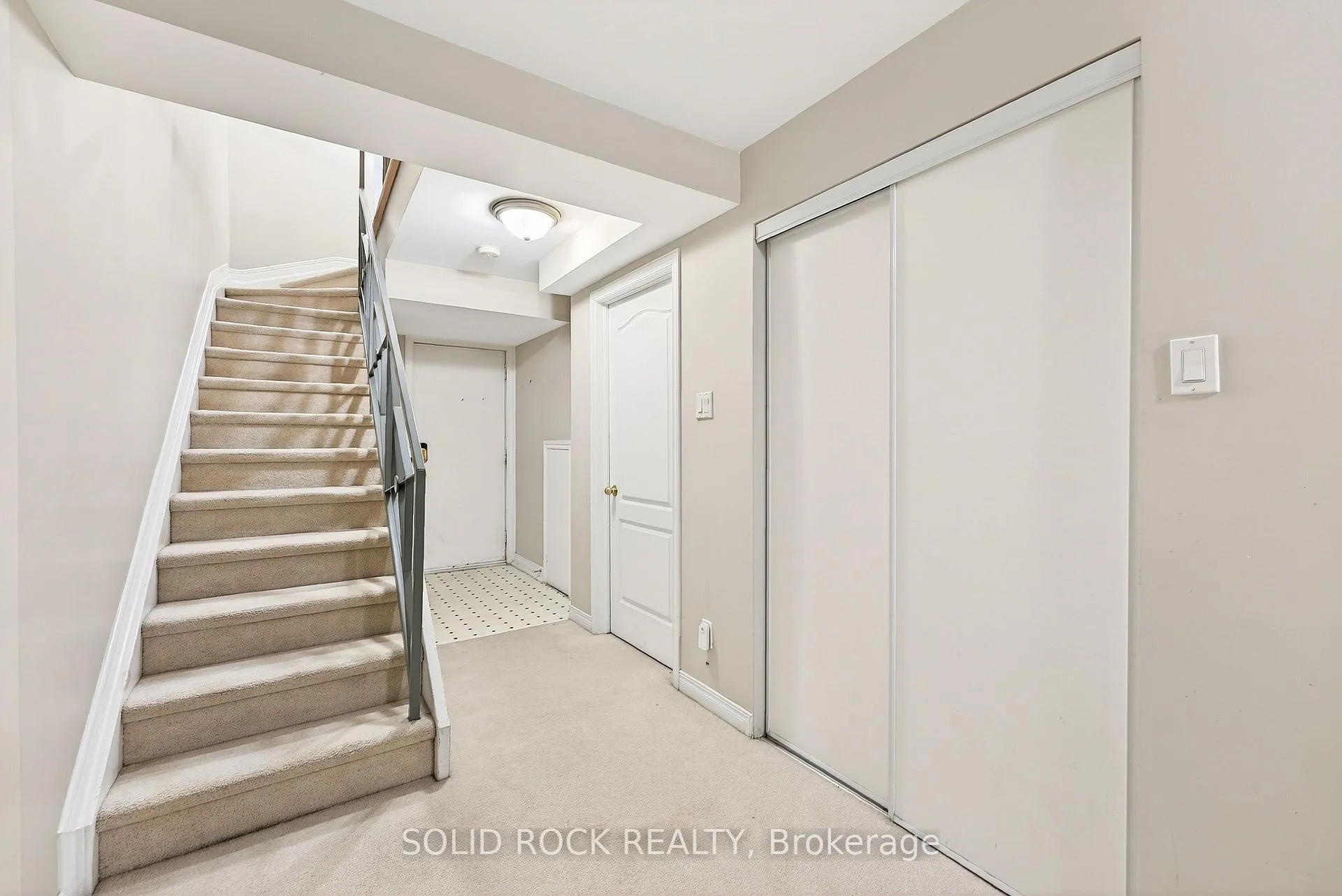 Photo 40 of 395 Mackay Street, Ottawa, Lindenlea — HOMEH