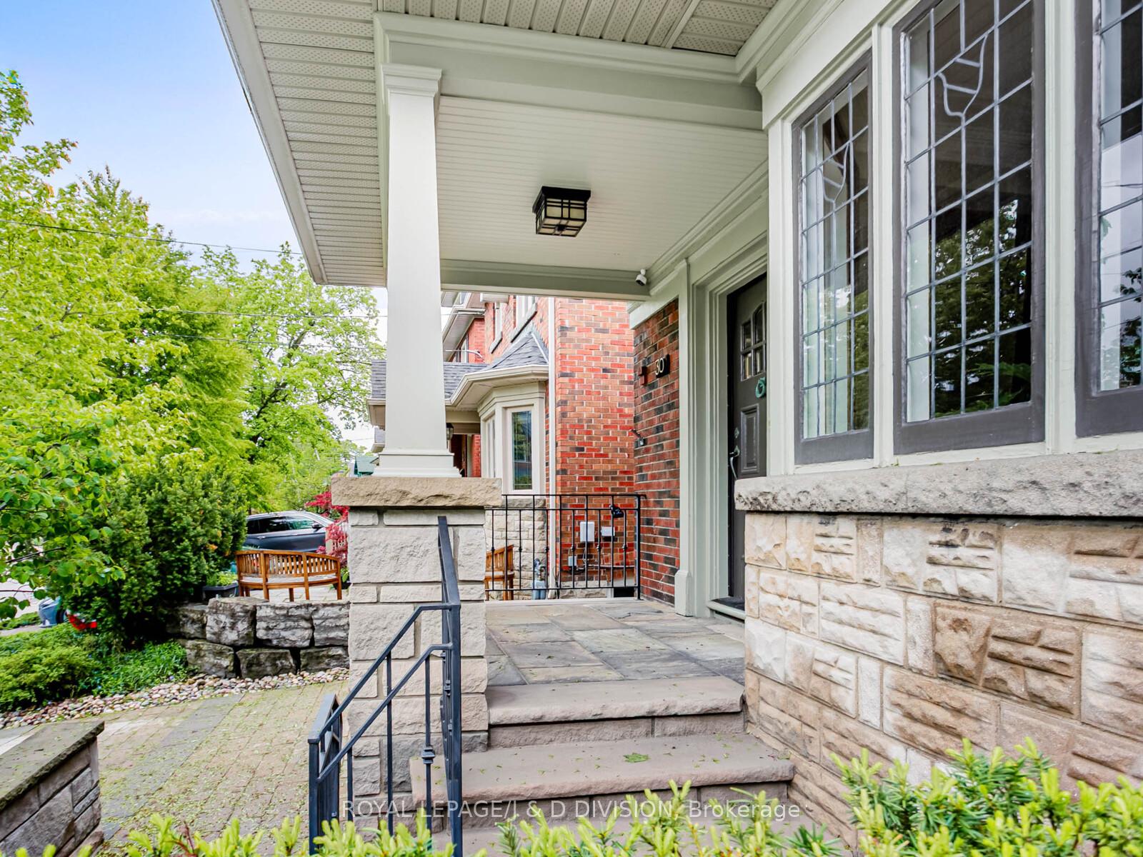 Photo 3 of 30 Macnaughton Road, Toronto, Leaside — HOMEH