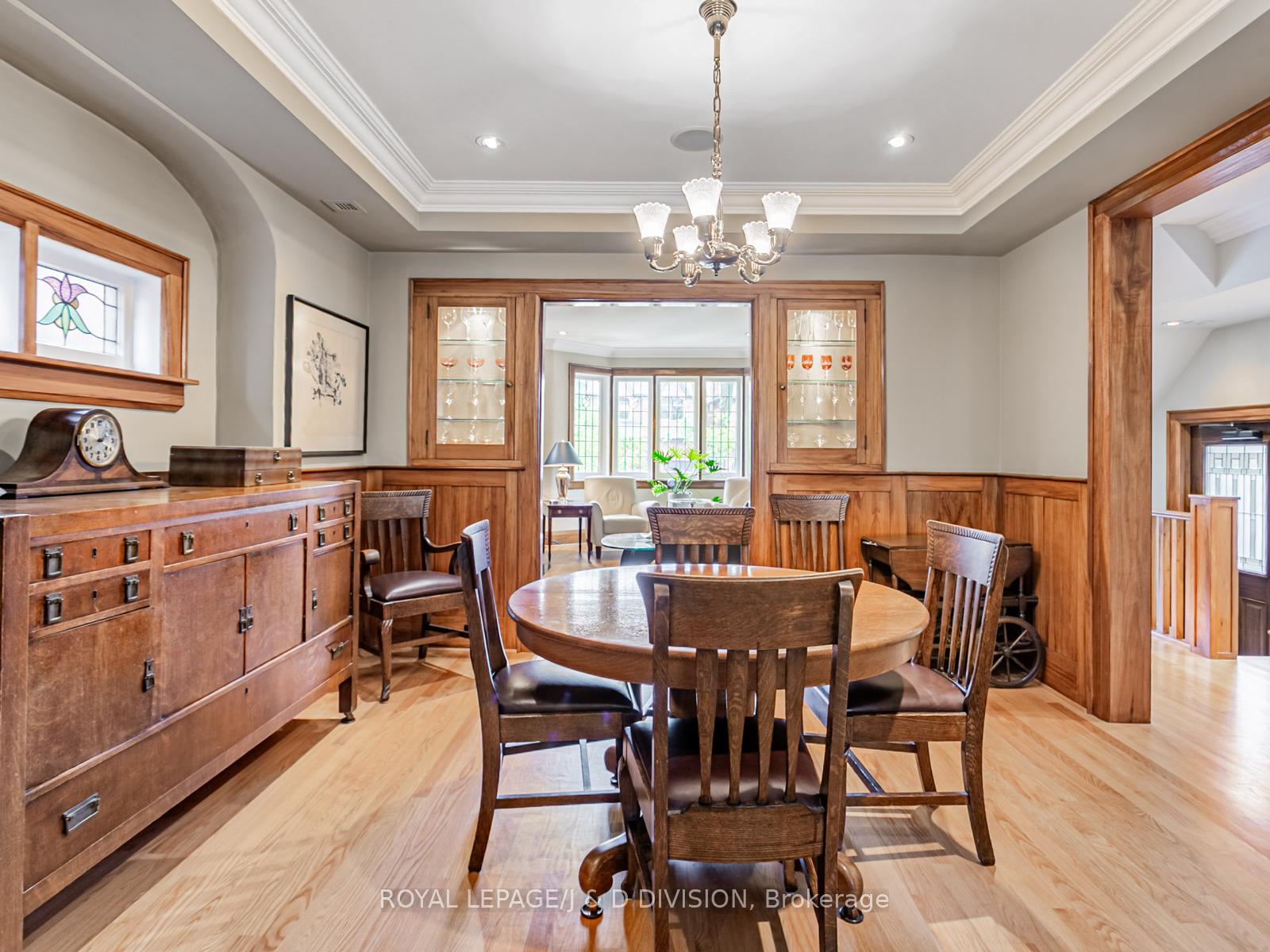 Photo 8 of 30 Macnaughton Road, Toronto, Leaside — HOMEH