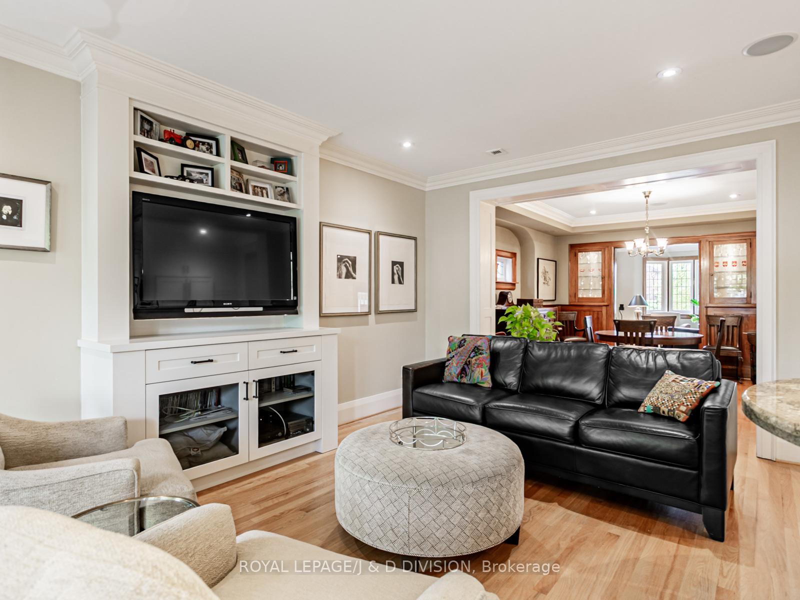 Photo 9 of 30 Macnaughton Road, Toronto, Leaside — HOMEH