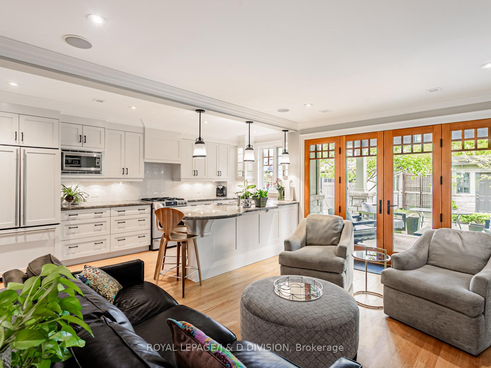 Photo 11 of 30 Macnaughton Road, Toronto, Leaside — HOMEH