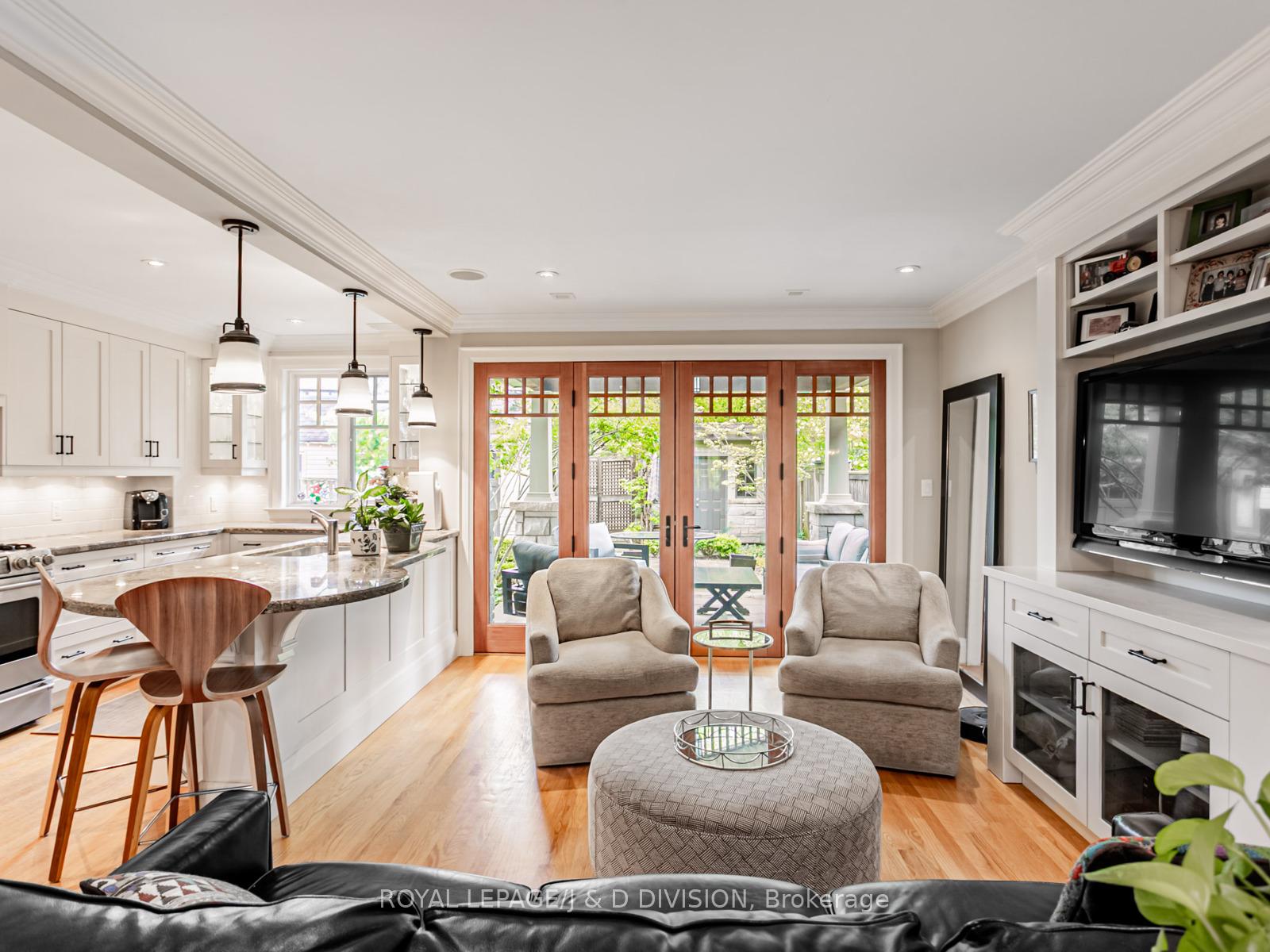 Photo 12 of 30 Macnaughton Road, Toronto, Leaside — HOMEH
