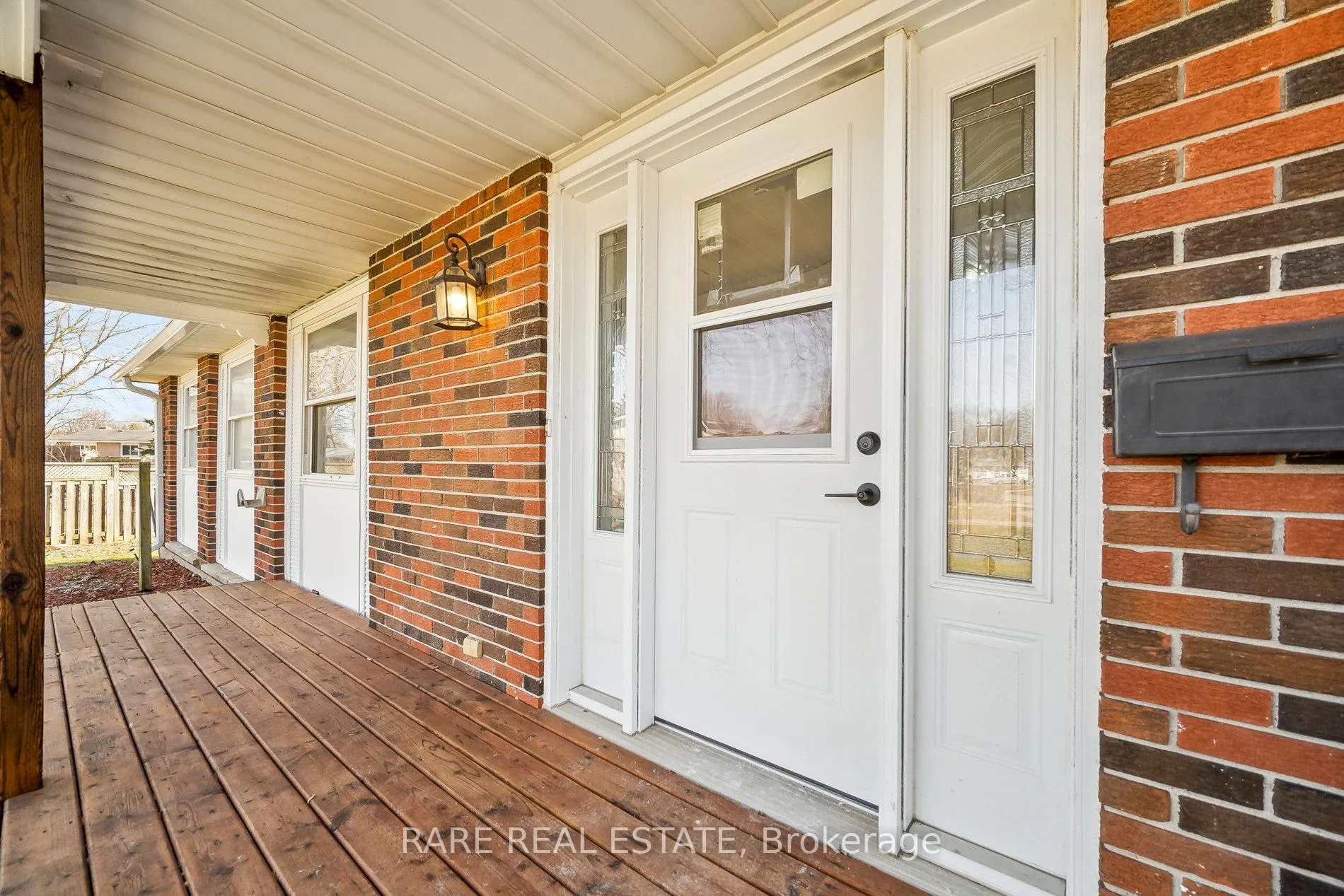 Front of 314 Laughton Crescent