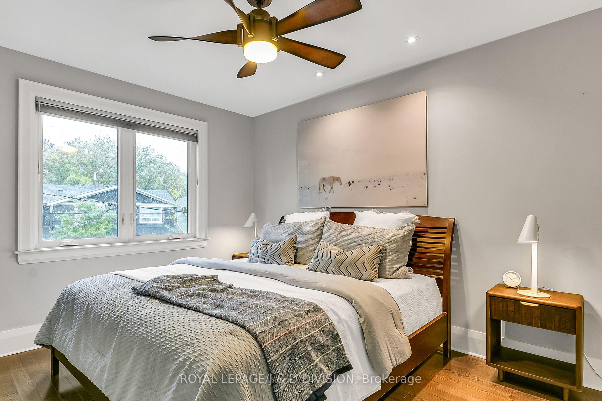 Photo 24 of 18 Le May Road, Toronto, Mount Pleasant East — HOMEH