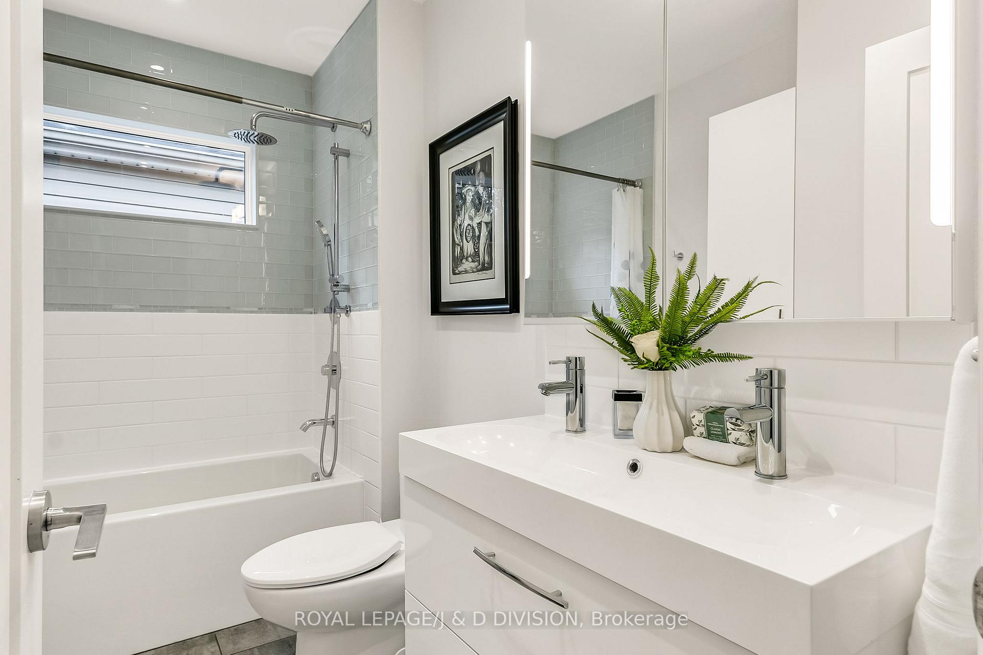 Photo 34 of 18 Le May Road, Toronto, Mount Pleasant East — HOMEH