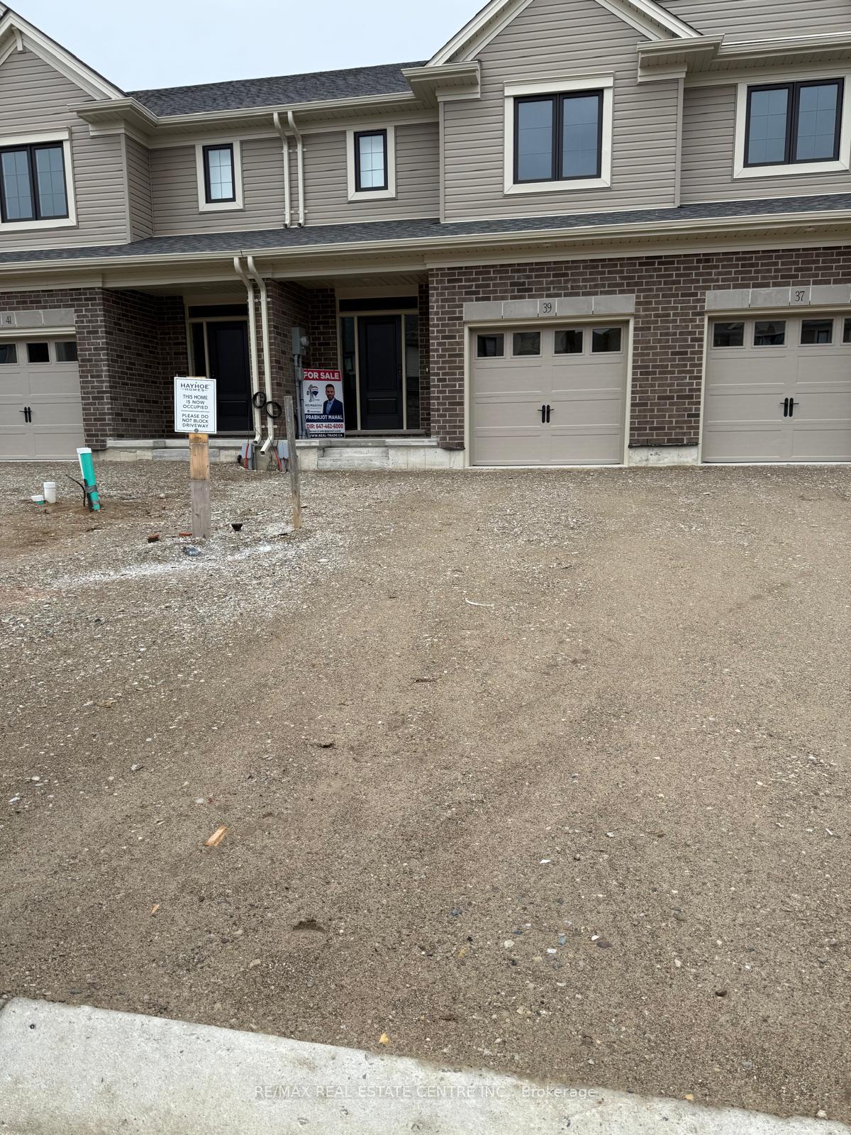 Photo 1 of 39 Braun Avenue, Tillsonburg — HOMEH