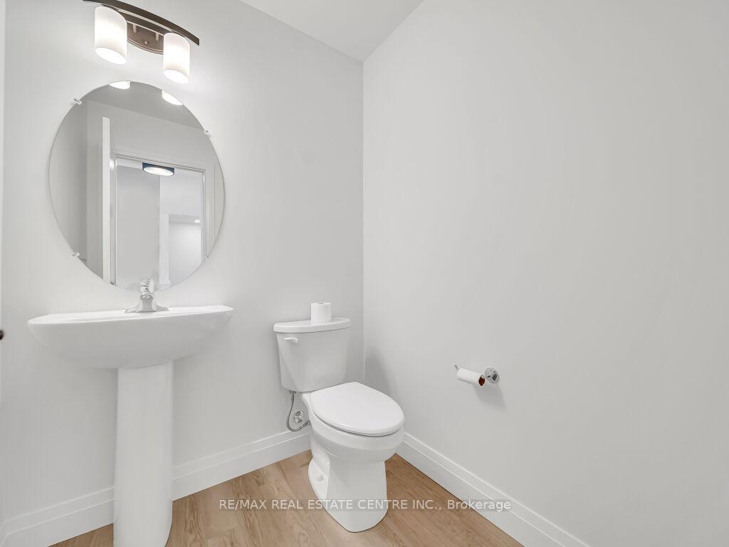 Photo 11 of 39 Braun Avenue, Tillsonburg — HOMEH