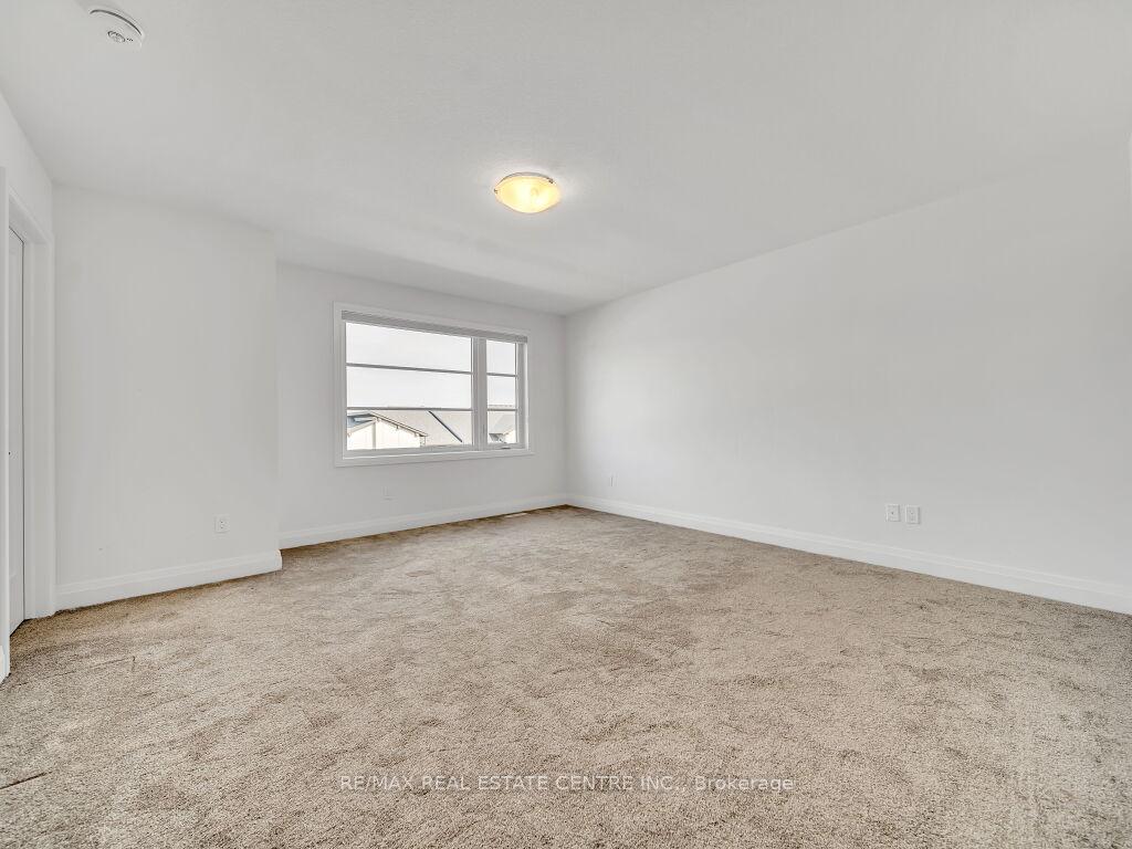 Photo 19 of 39 Braun Avenue, Tillsonburg — HOMEH