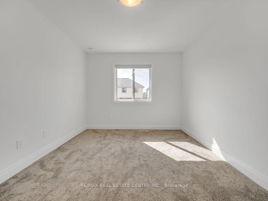 Photo 26 of 39 Braun Avenue, Tillsonburg — HOMEH