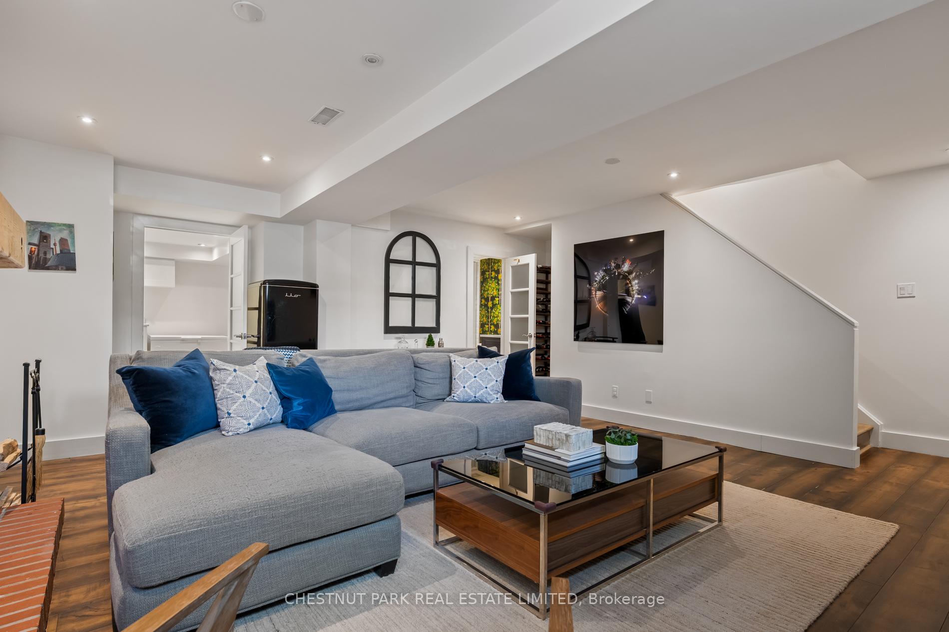 Photo 38 of 58 Metcalfe Street, Toronto, Cabbagetown-South St. James Town — HOMEH