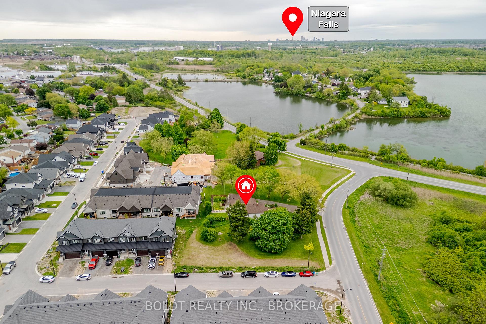 Photo 12 of 1828 Decew Road, Thorold, Confederation Heights — HOMEH