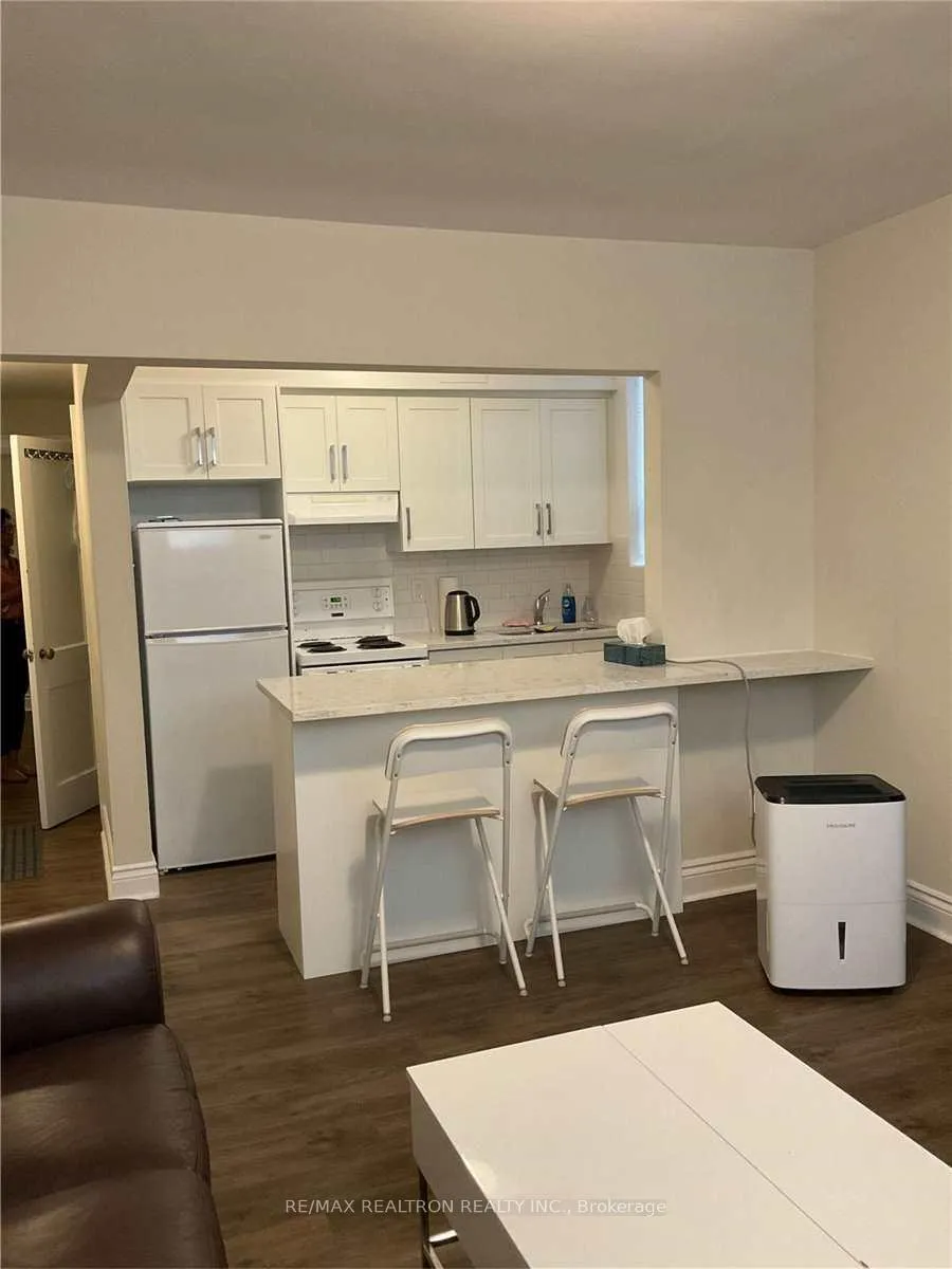 Photo 6 of Unit 1, 2477 Queen Street E, Toronto, The Beaches — HOMEH