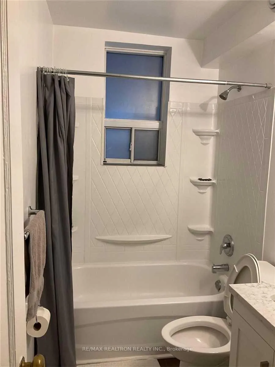 Photo 12 of Unit 1, 2477 Queen Street E, Toronto, The Beaches — HOMEH
