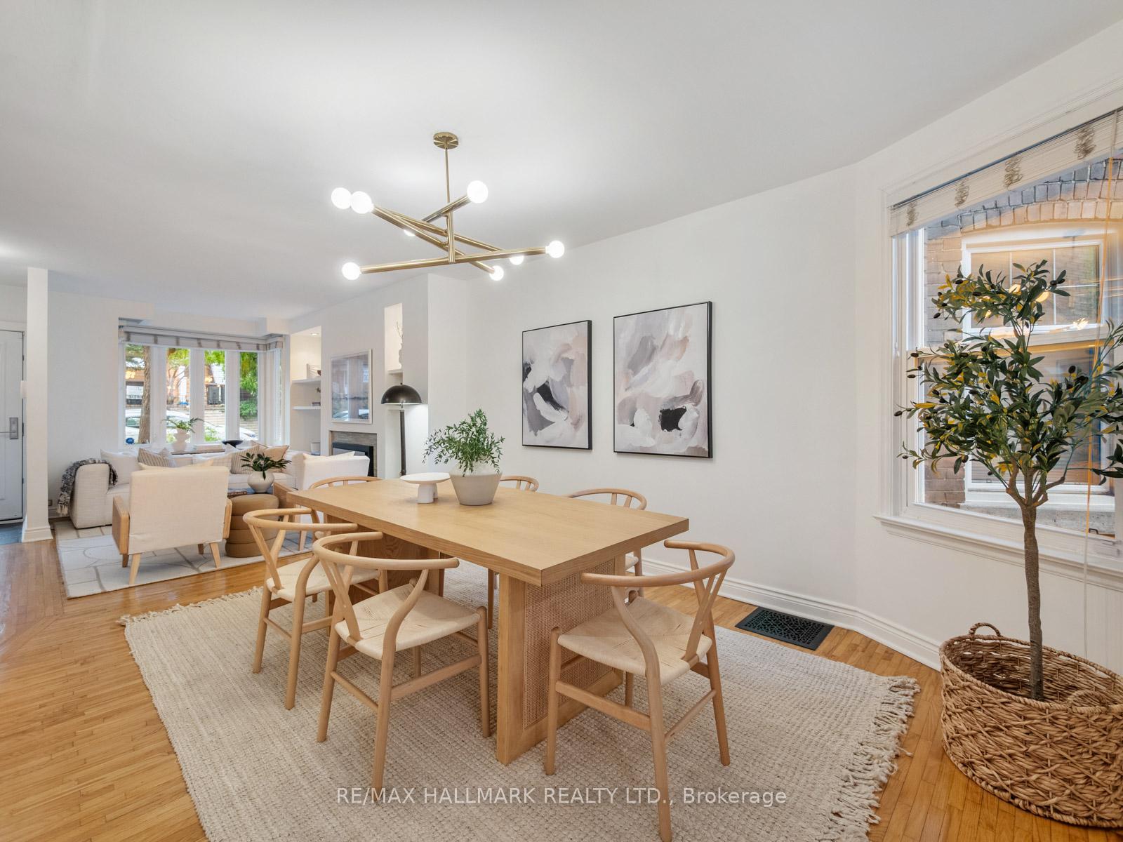 Photo 9 of 31 Tennis Crescent, Toronto, North Riverdale — HOMEH