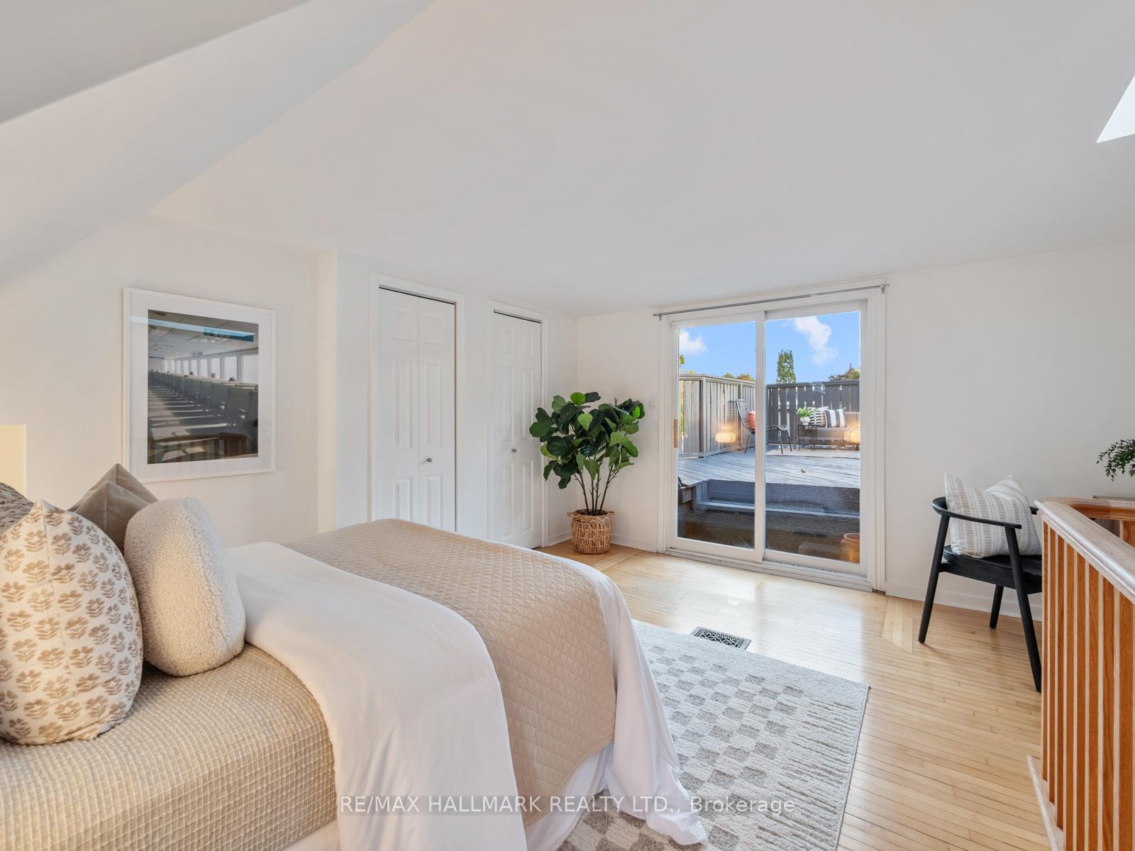 Photo 30 of 31 Tennis Crescent, Toronto, North Riverdale — HOMEH