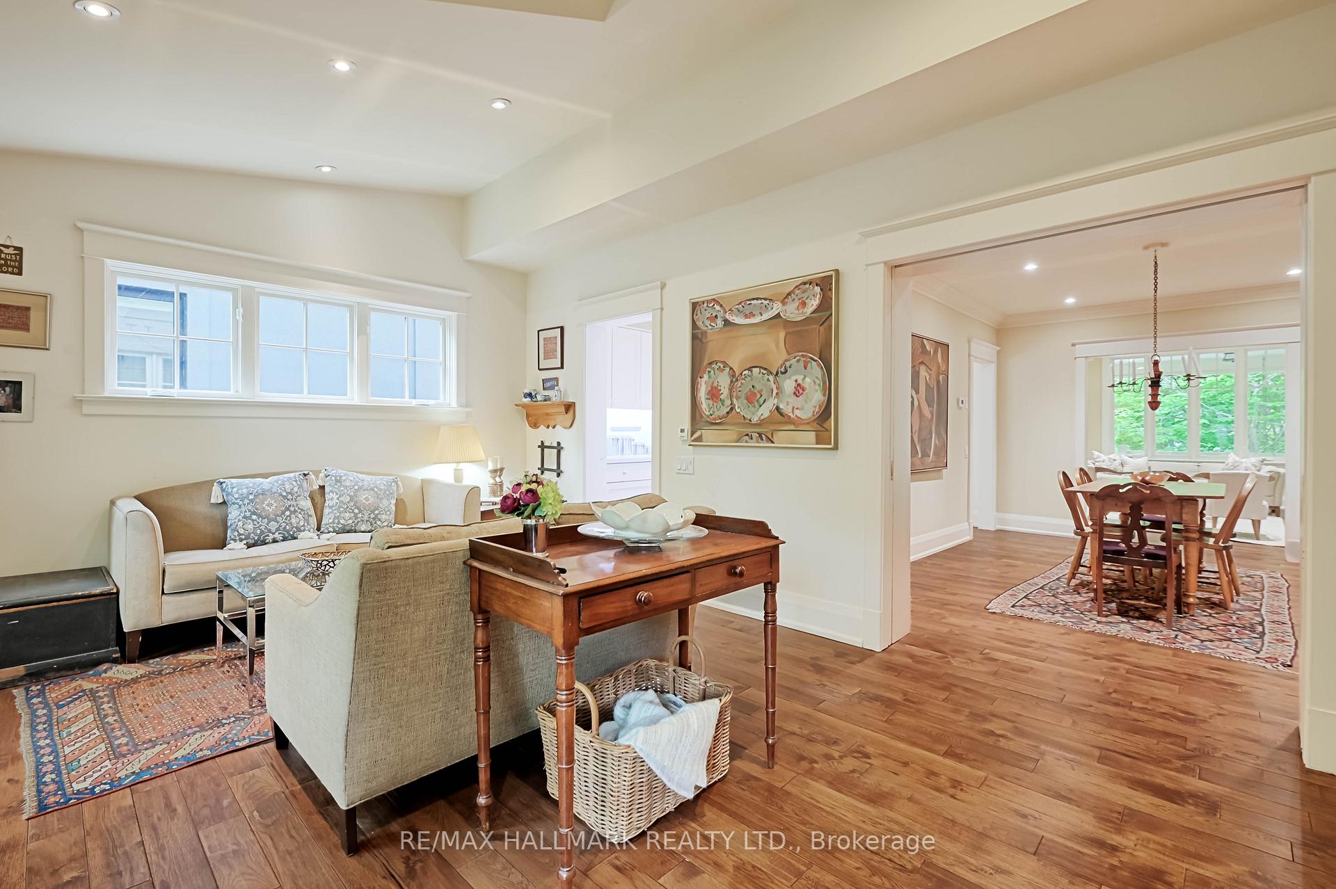 Photo 17 of 8 Silver Birch Avenue, Toronto, The Beaches — HOMEH