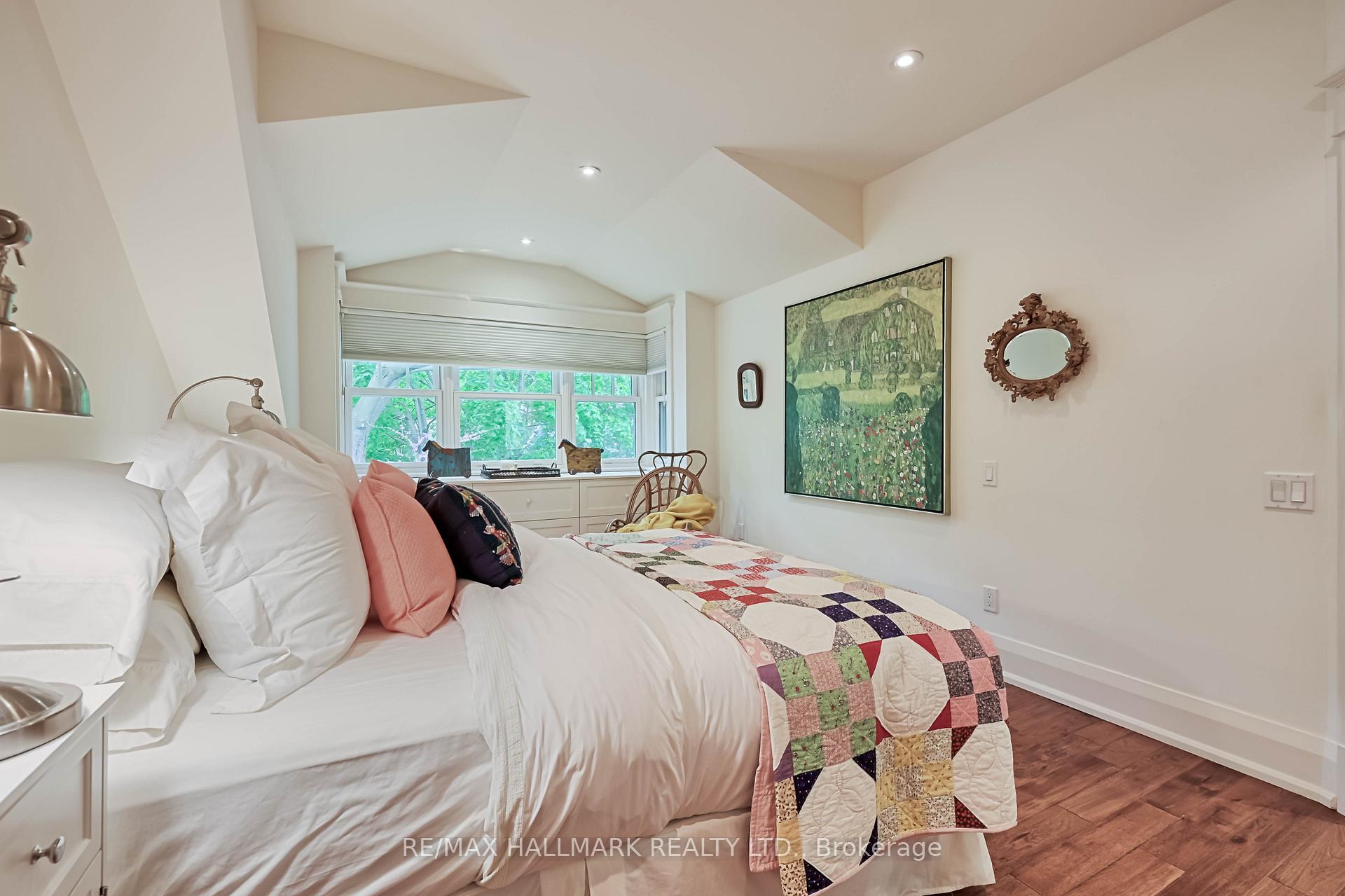Photo 31 of 8 Silver Birch Avenue, Toronto, The Beaches — HOMEH