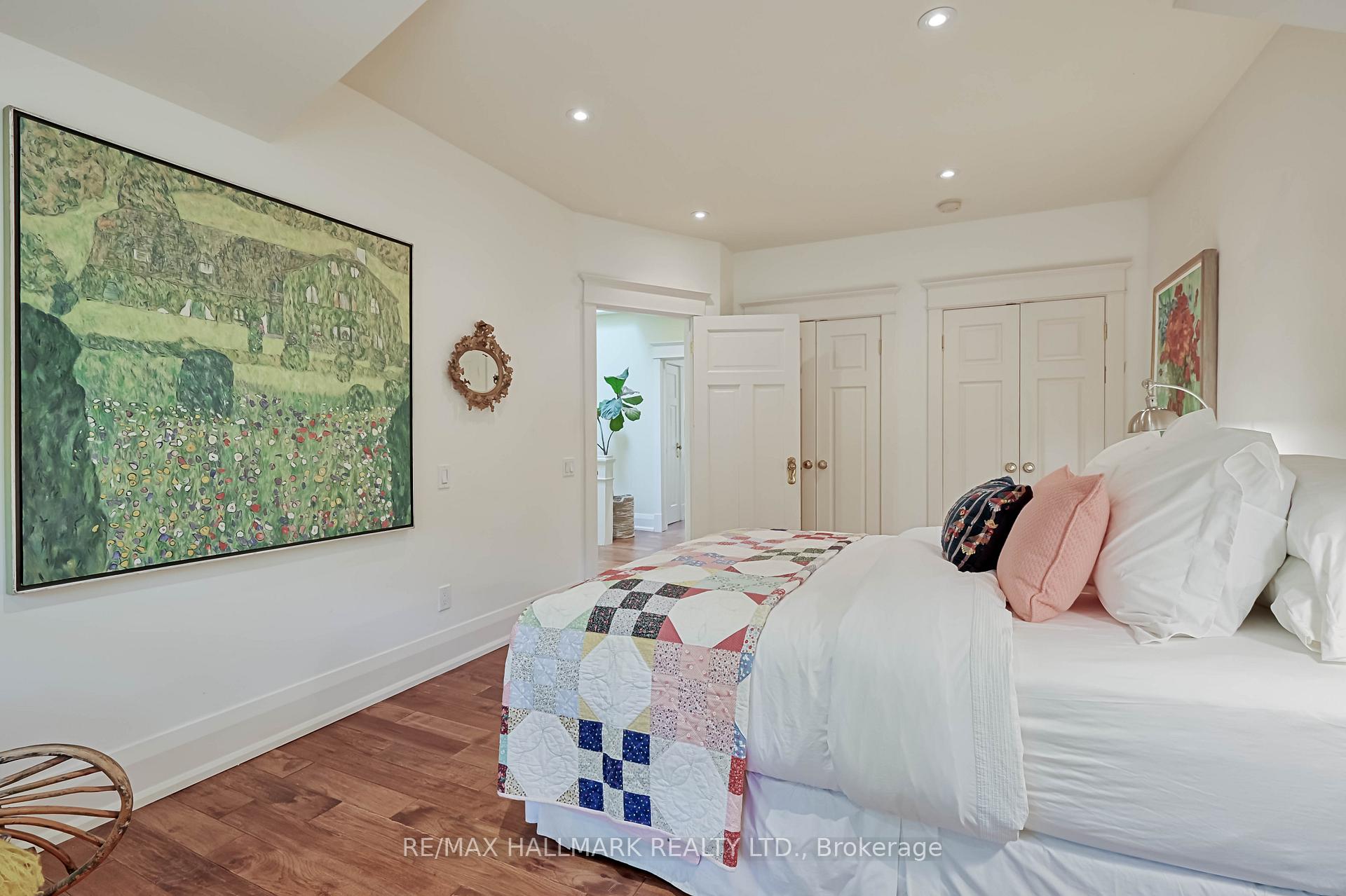 Photo 32 of 8 Silver Birch Avenue, Toronto, The Beaches — HOMEH