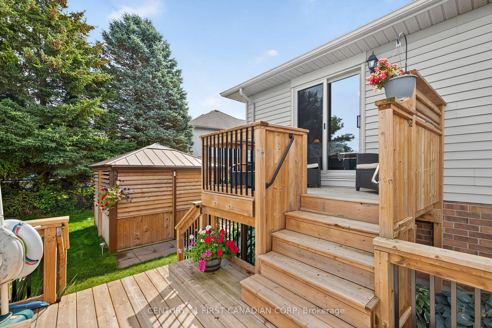 Photo 42 of 19 Hemlock Boulevard, Strathroy-Caradoc, SE — HOMEH