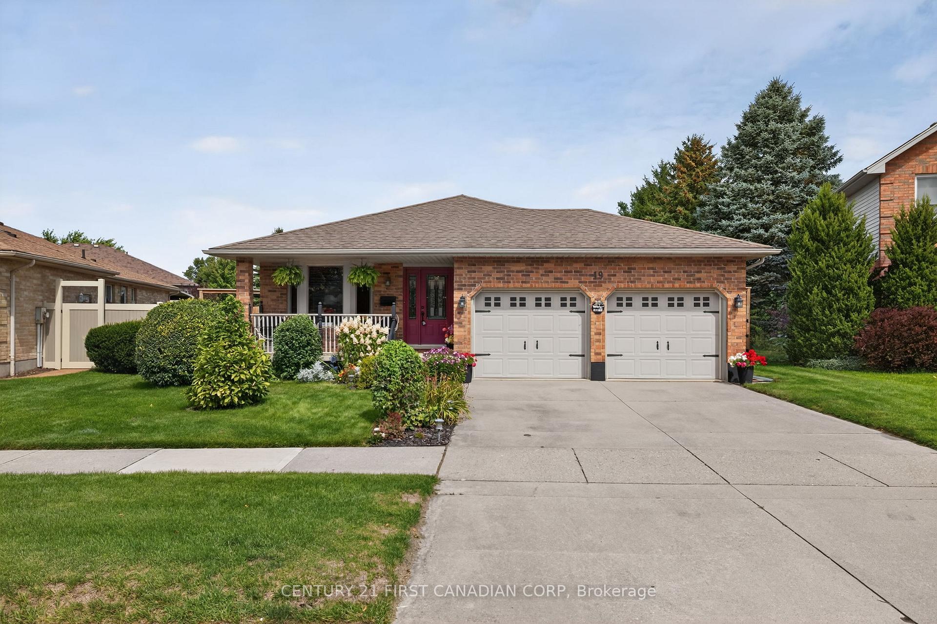 Photo 50 of 19 Hemlock Boulevard, Strathroy-Caradoc, SE — HOMEH
