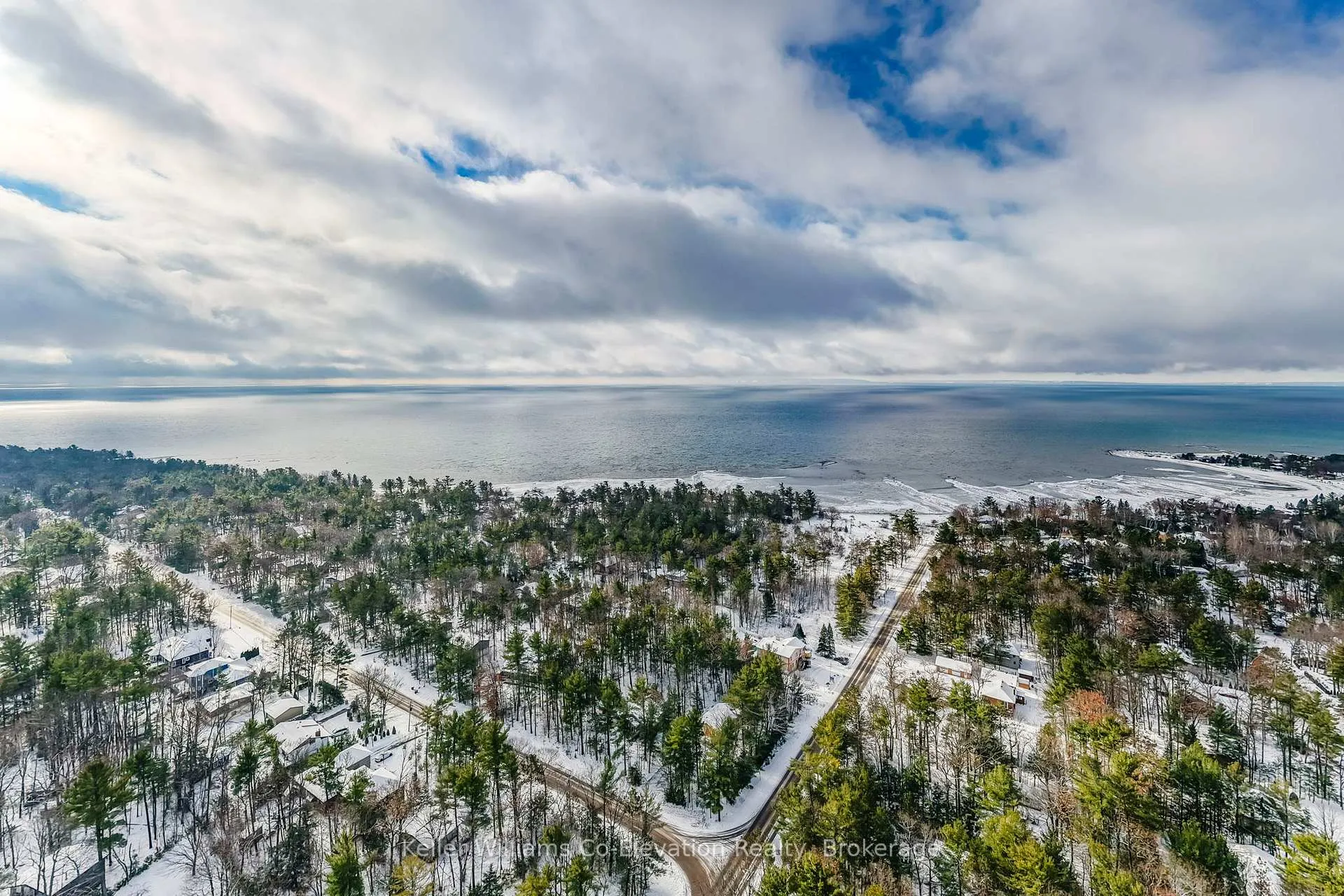 Photo 38 of 1326 Tiny Beaches Road N, Tiny, Lafontaine — HOMEH