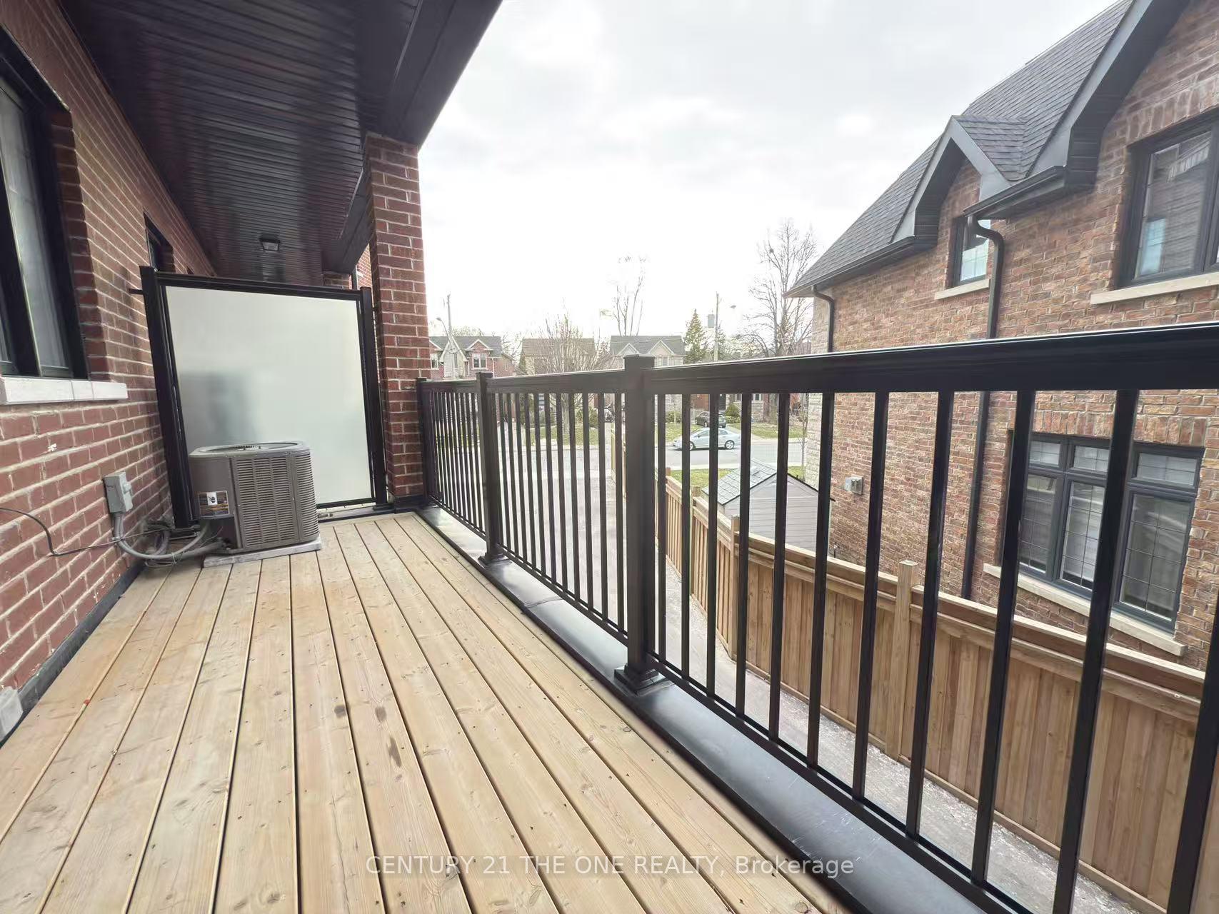 Photo 4 of 224 Mcrae Drive, Toronto, Leaside — HOMEH
