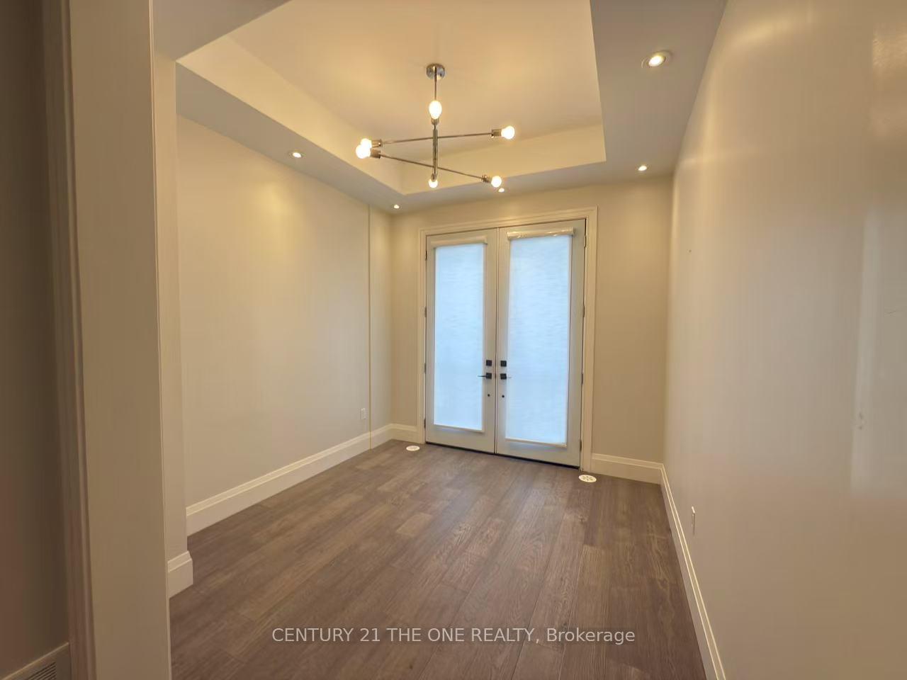 Photo 7 of 224 Mcrae Drive, Toronto, Leaside — HOMEH