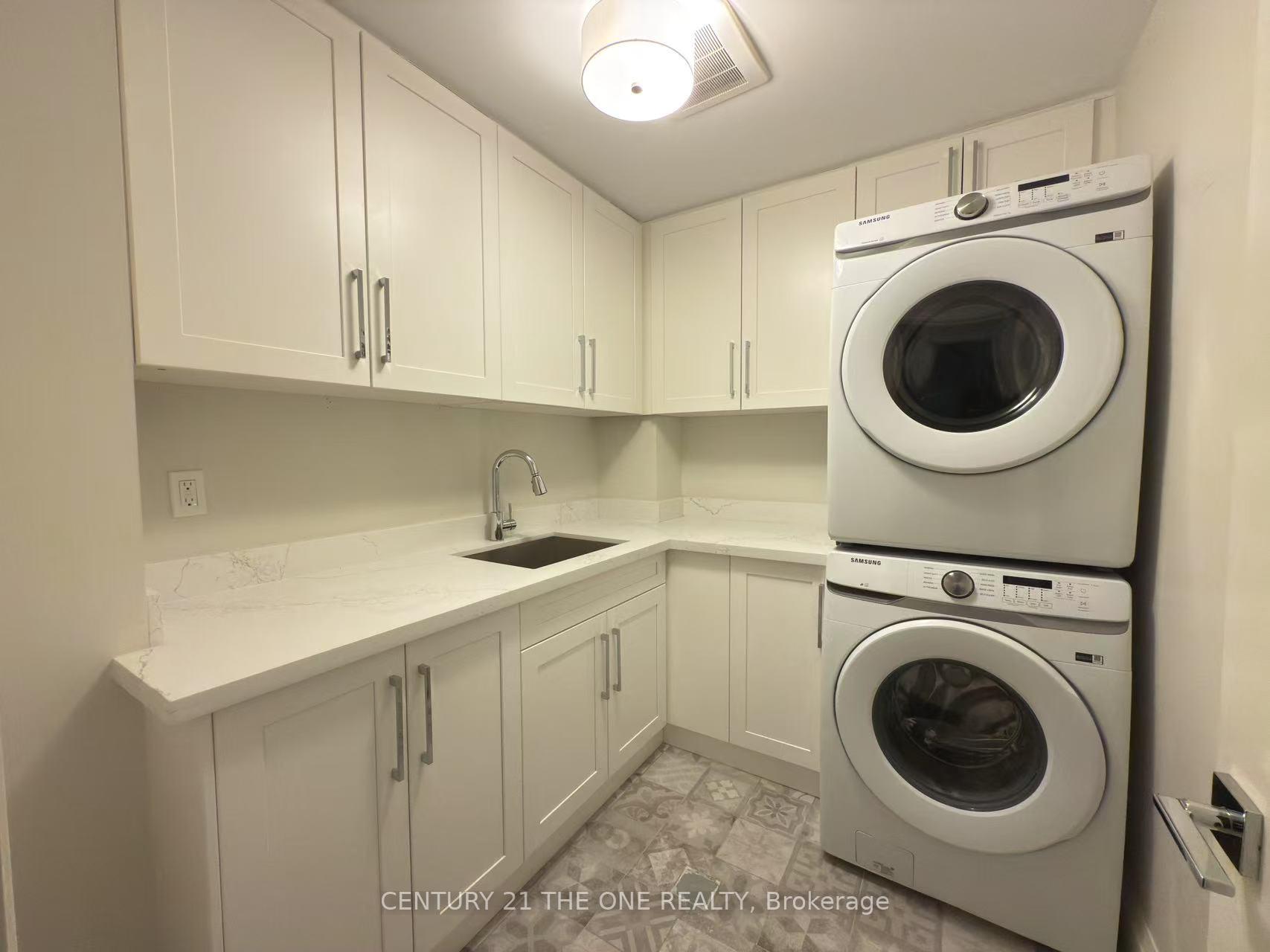 Photo 8 of 224 Mcrae Drive, Toronto, Leaside — HOMEH