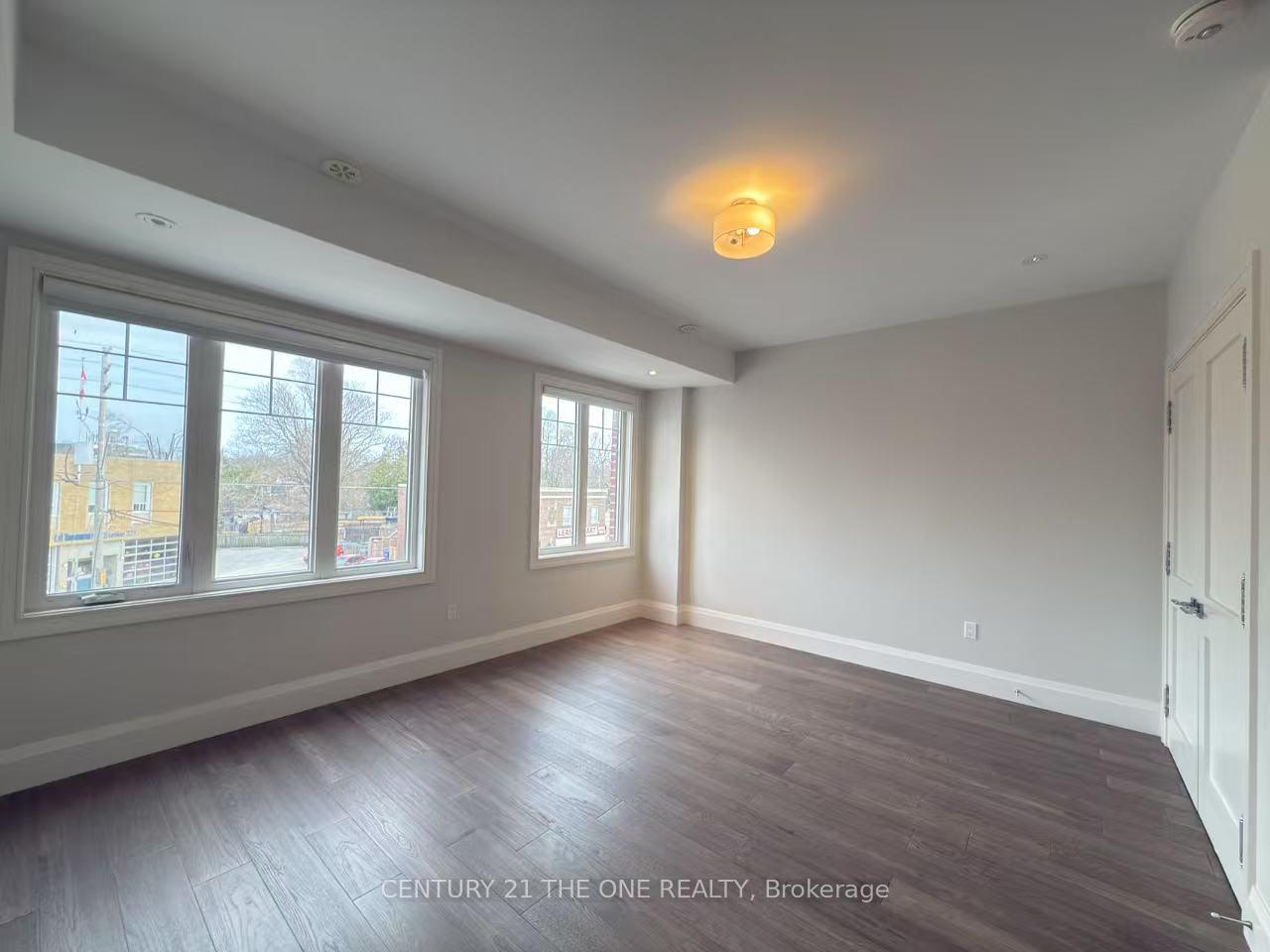 Photo 10 of 224 Mcrae Drive, Toronto, Leaside — HOMEH