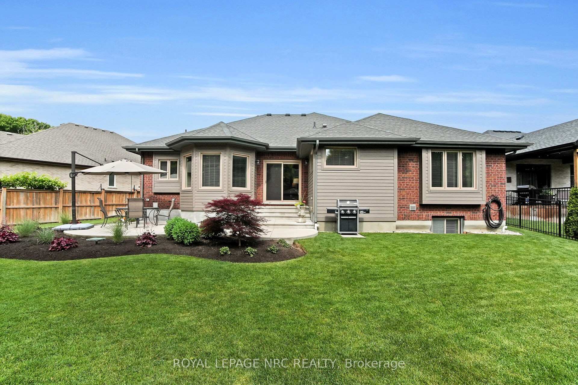 Photo 44 of 49 Ashby Crescent, Strathroy-Caradoc, SW — HOMEH
