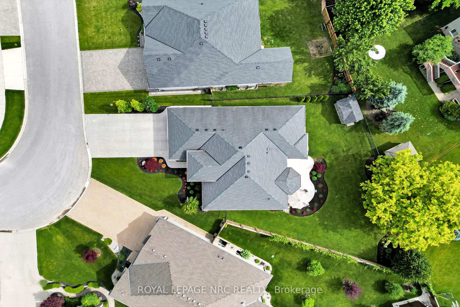 Photo 49 of 49 Ashby Crescent, Strathroy-Caradoc, SW — HOMEH
