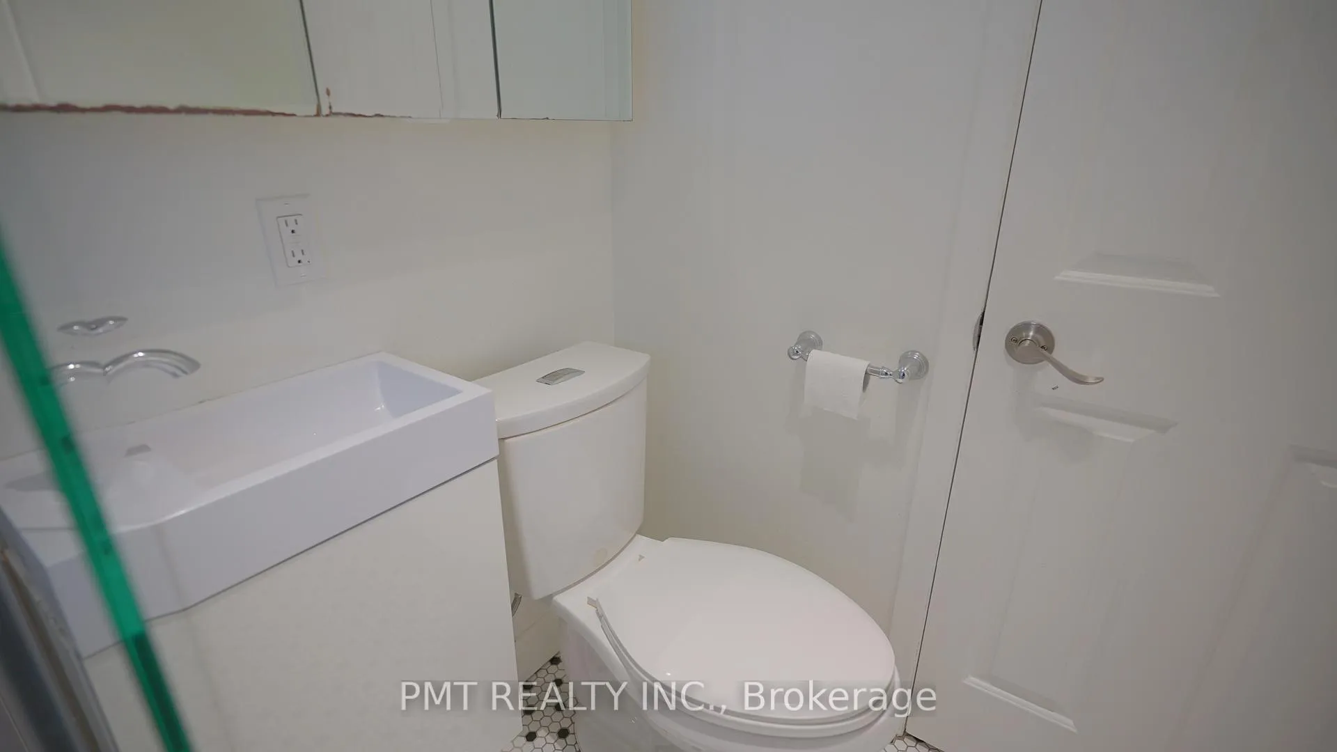 Photo 23 of 103 Yardley Avenue, Toronto, O'Connor-Parkview — HOMEH