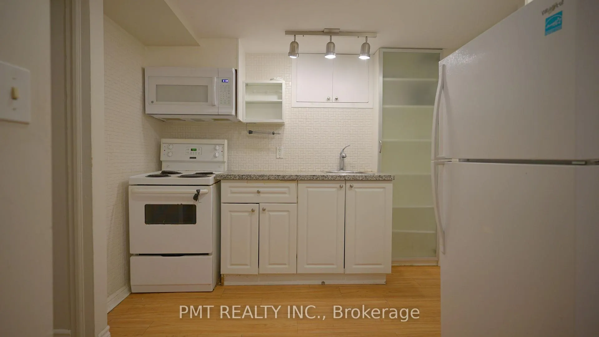Photo 28 of 103 Yardley Avenue, Toronto, O'Connor-Parkview — HOMEH