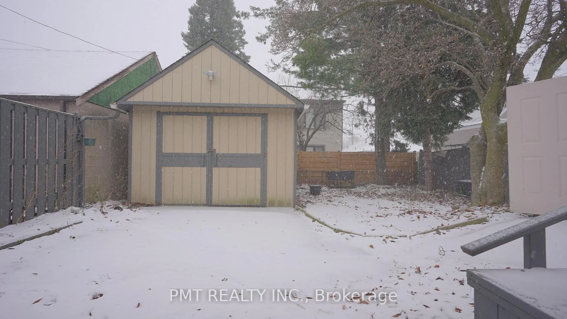 Photo 37 of 103 Yardley Avenue, Toronto, O'Connor-Parkview — HOMEH