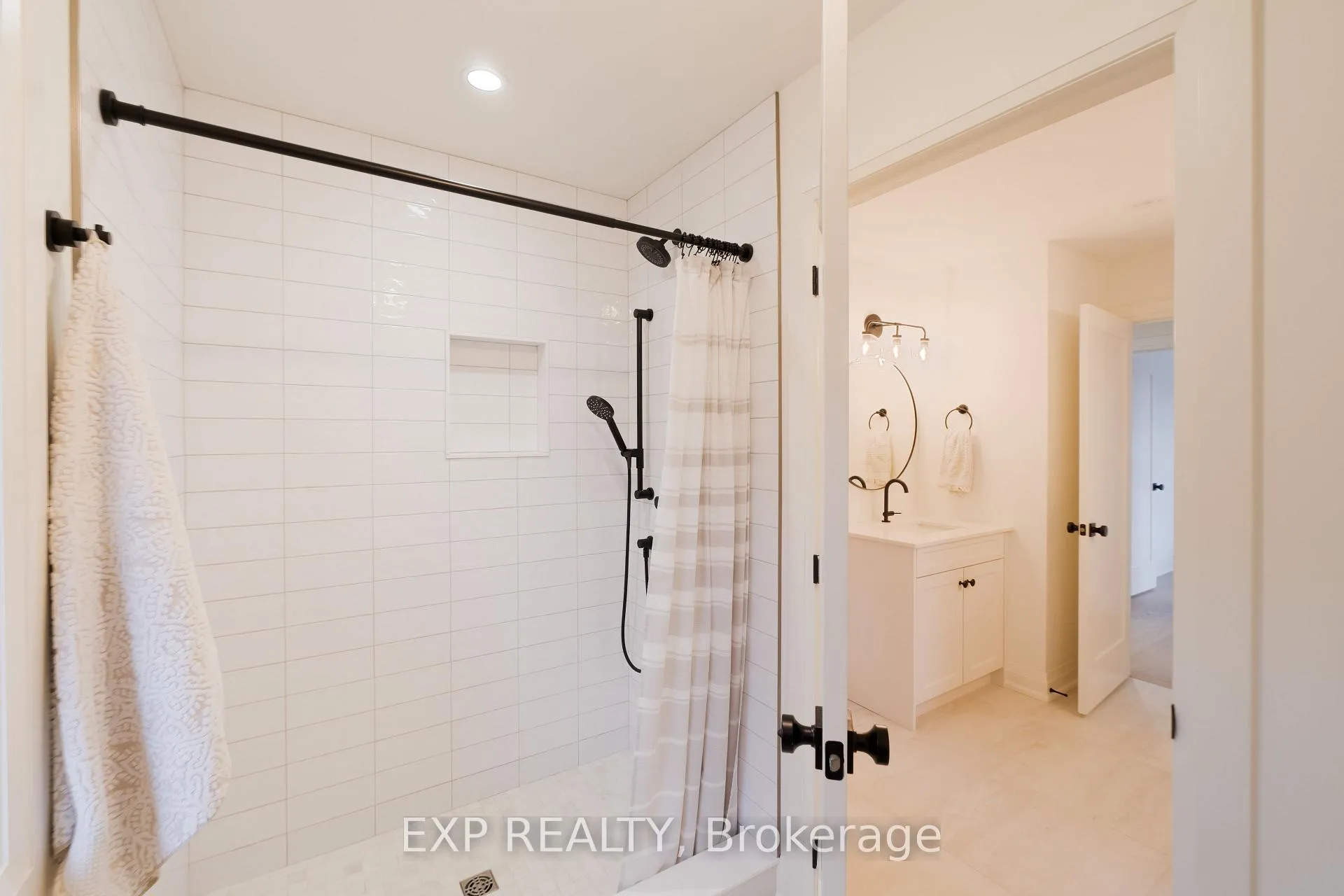 Photo 27 of 81 Homestead Way, Thorold, Rolling Meadows — HOMEH