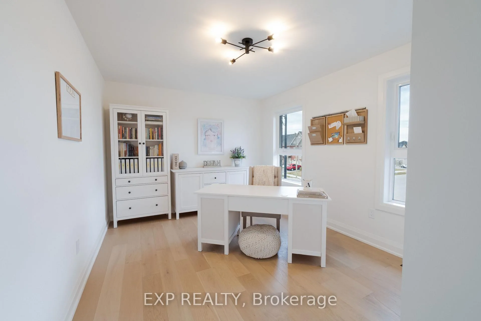 Photo 32 of 81 Homestead Way, Thorold, Rolling Meadows — HOMEH