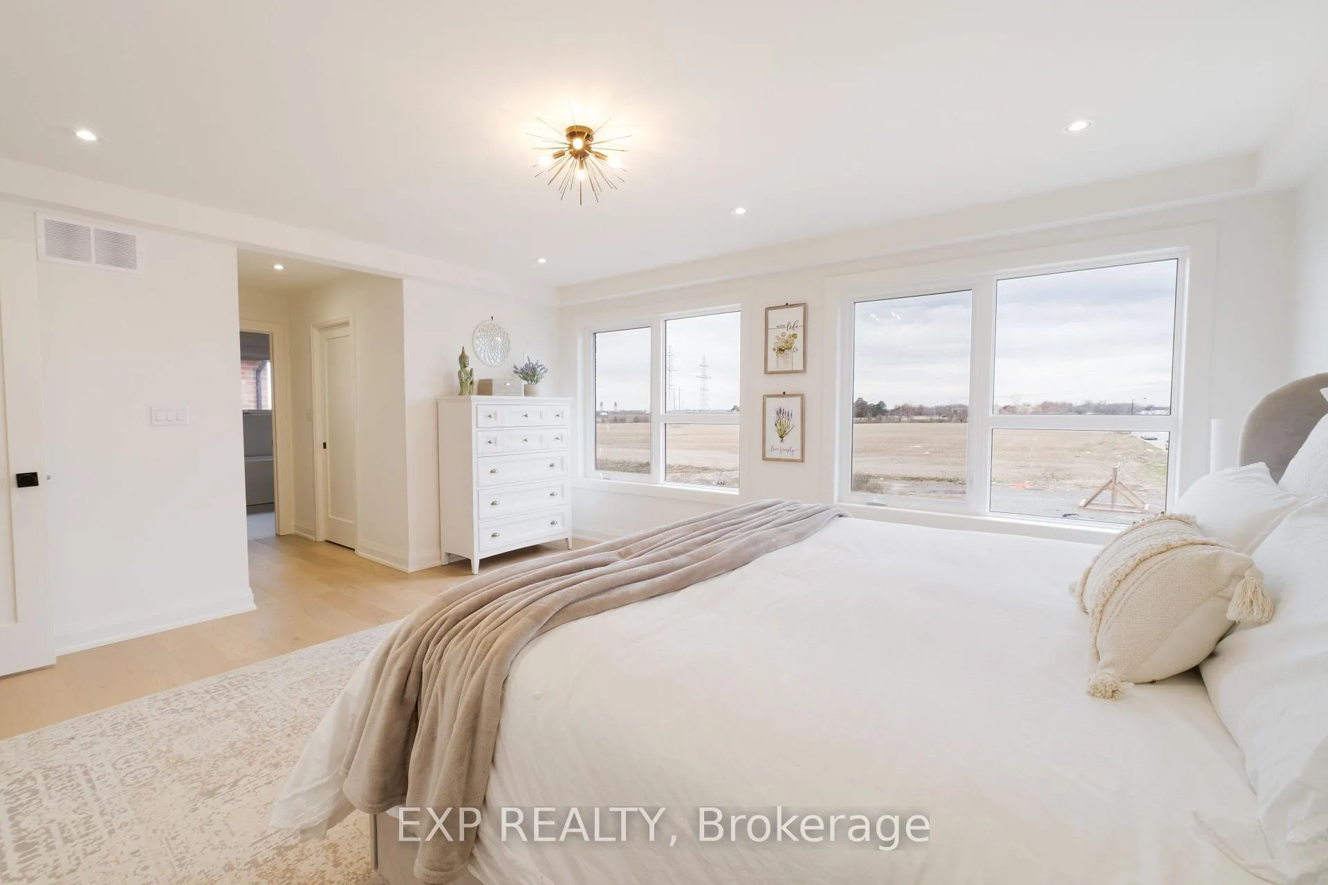 Photo 36 of 81 Homestead Way, Thorold, Rolling Meadows — HOMEH